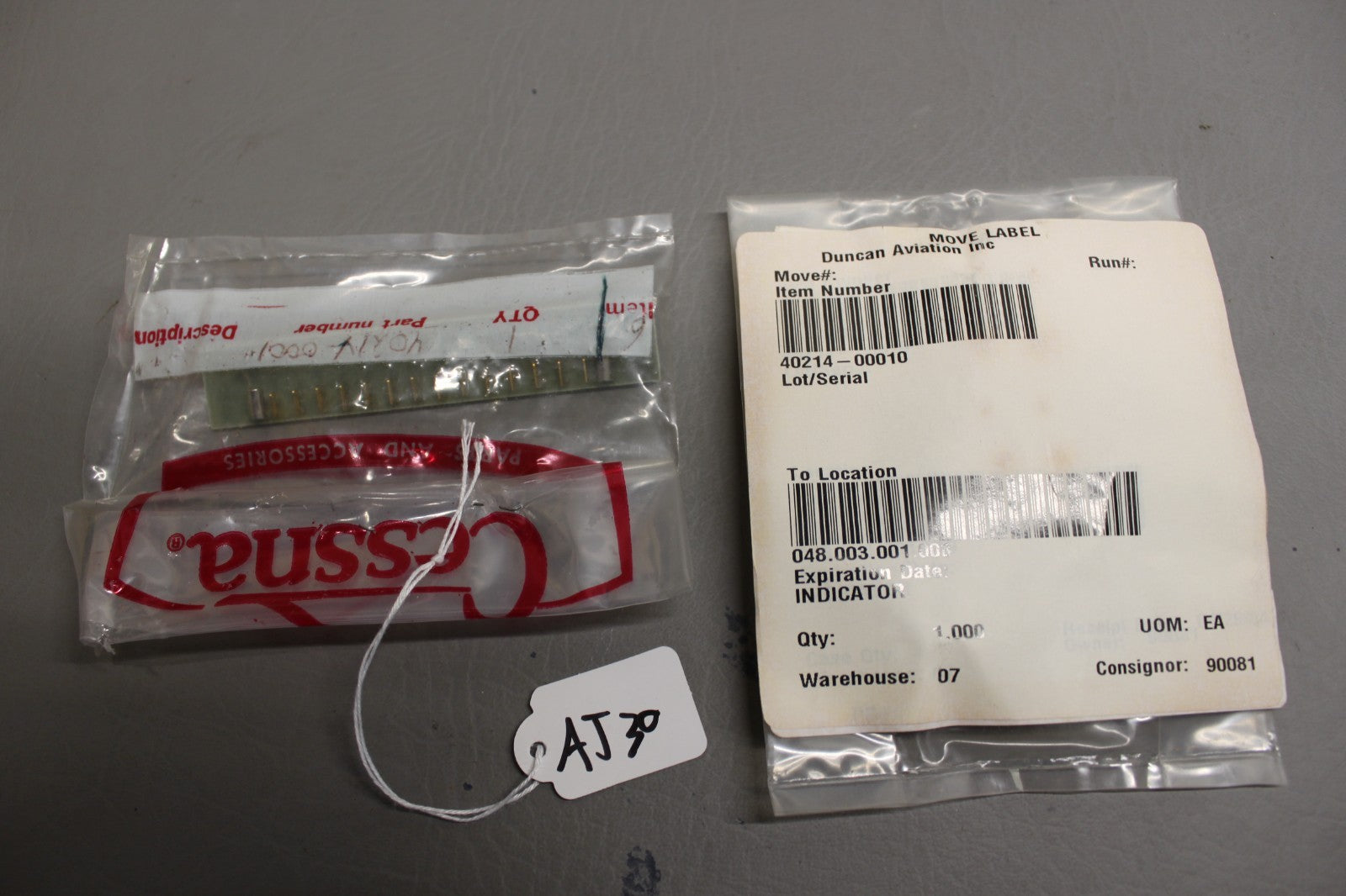 40214-00010 Cessna Indicator