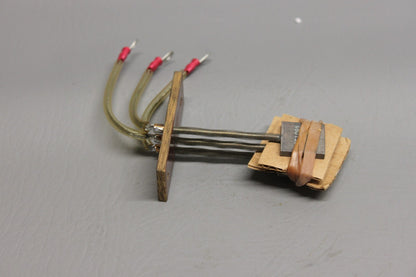 751-436 BRUSH RETAINER B.F.G.