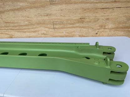 Cessna T210/P210 Carry Through Wing Spar Assy P/N 2110001-1 (Cast 1210702-498)