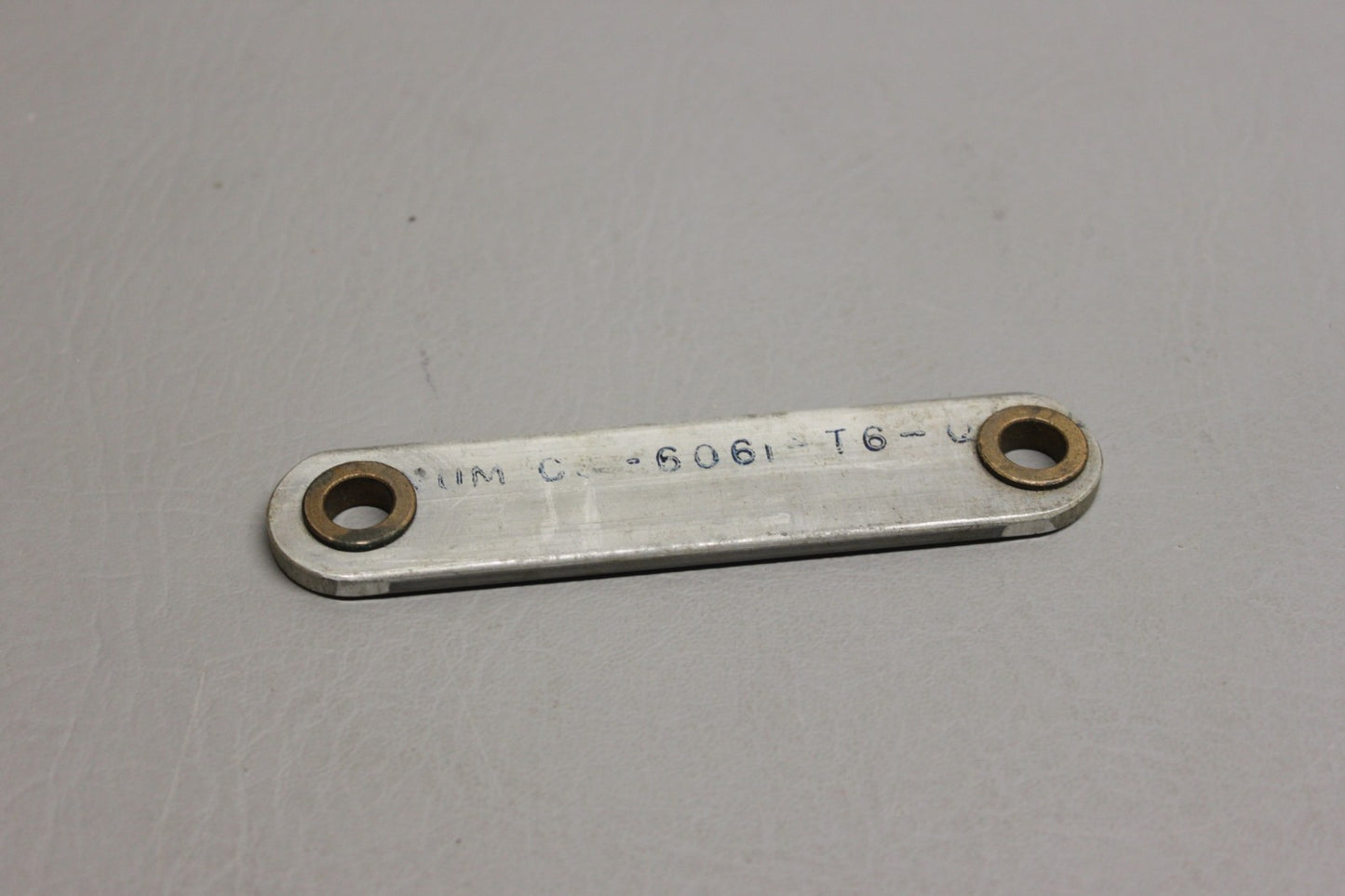 0862101-6 Cessna 421 Flap Scissor Link