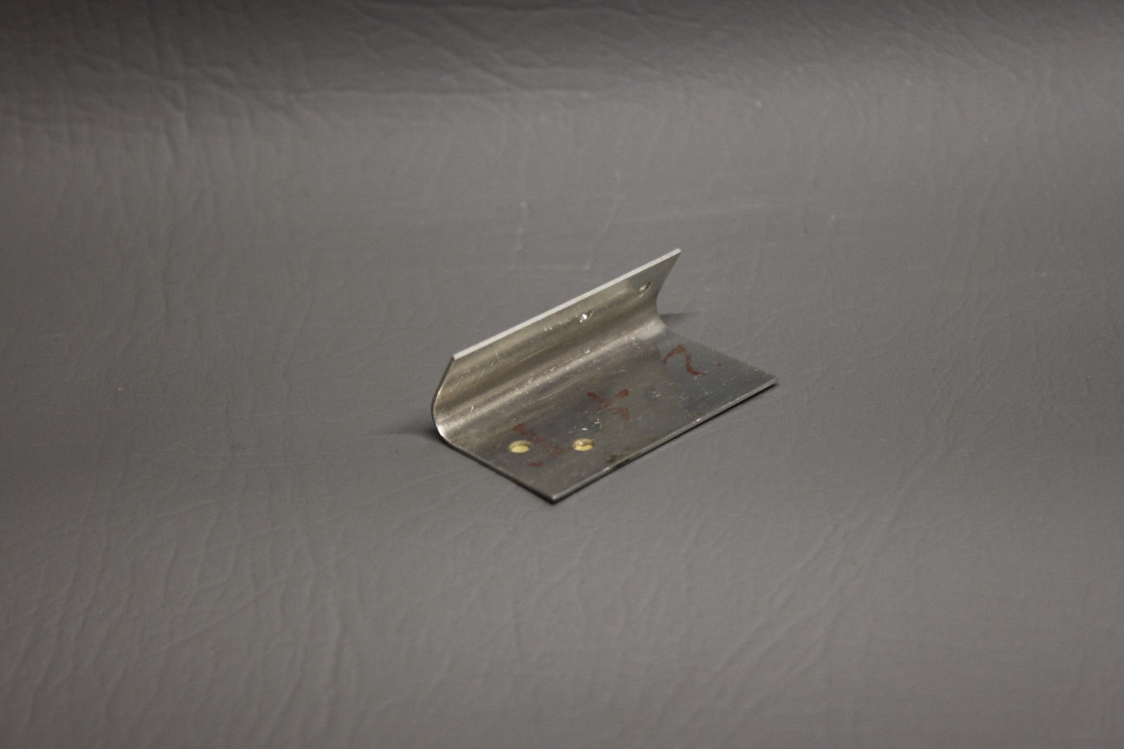 0713019-16 Cessna Angle