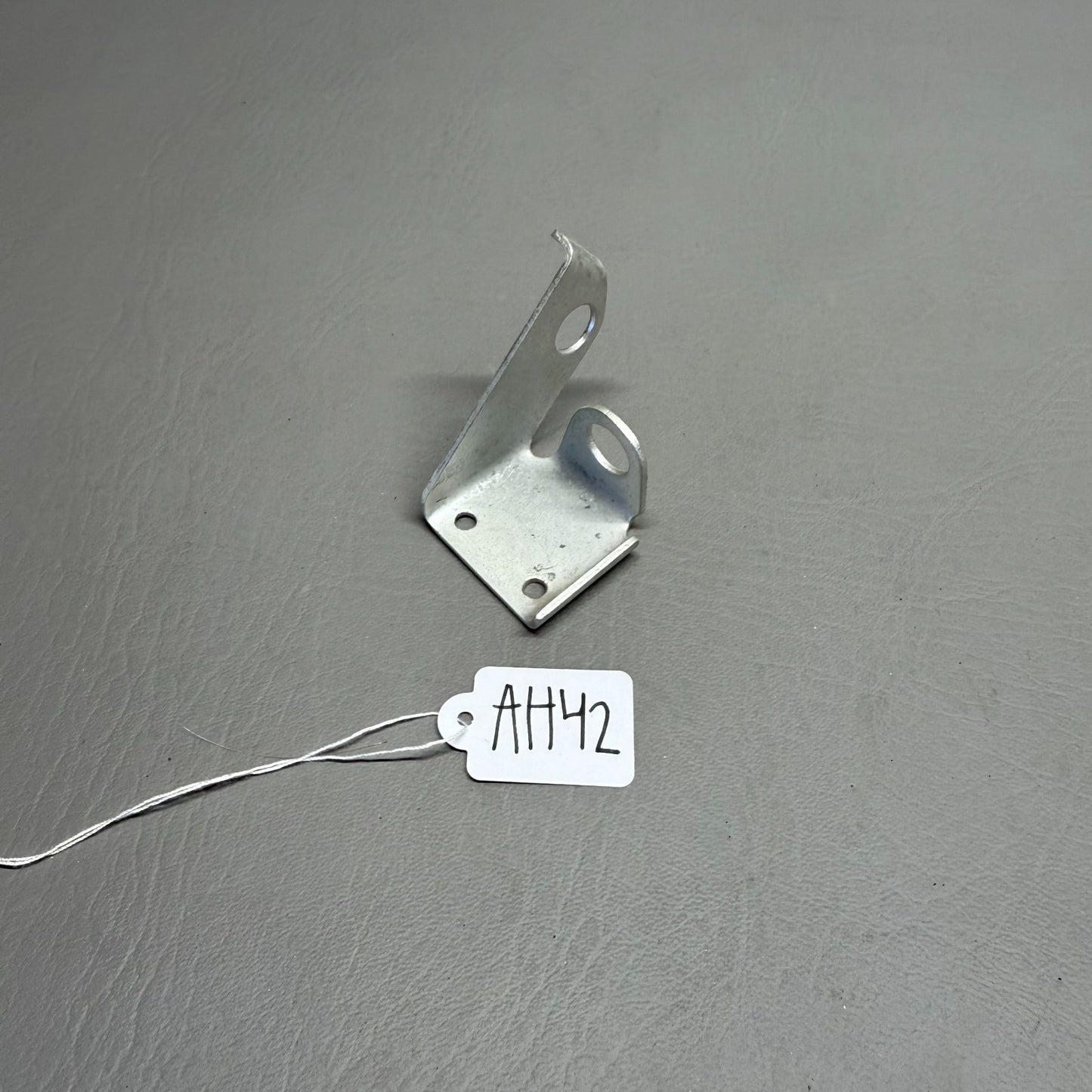 1241057-2 Cessna 210 Gear Switch Bracket RH