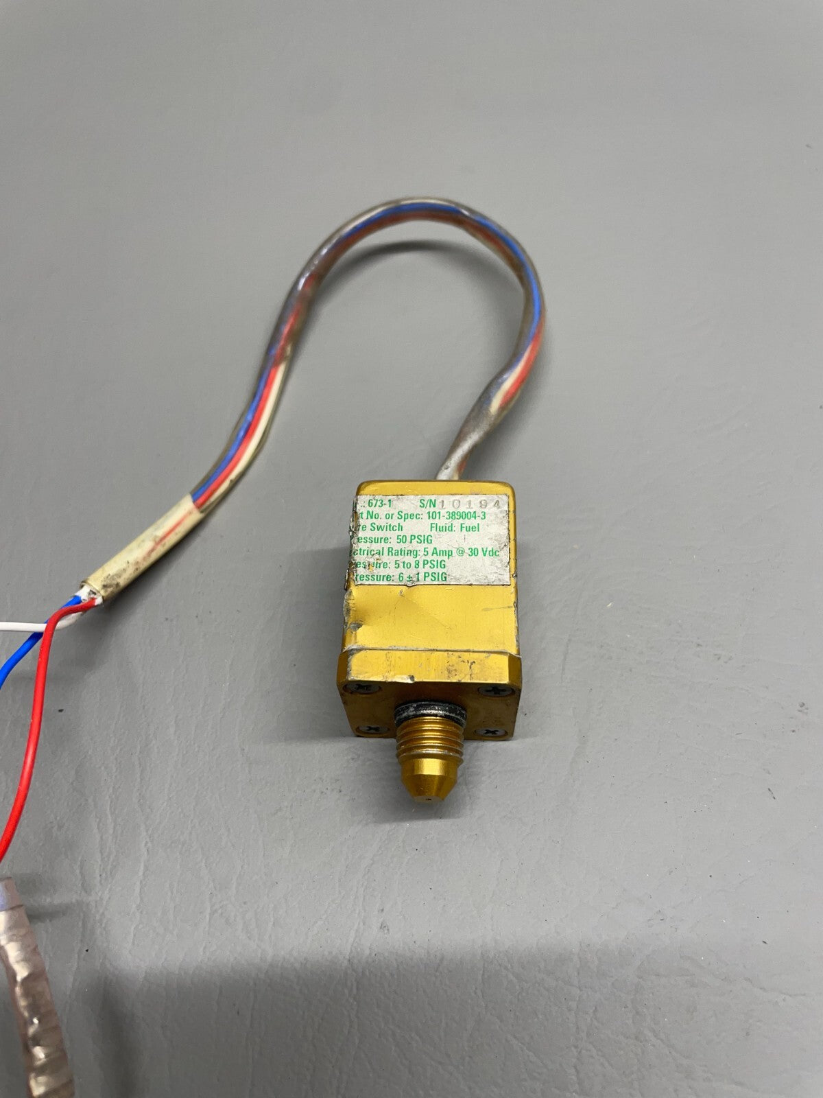 VEP Pressure Switch Assy P/N 101-389004-3, 673-1