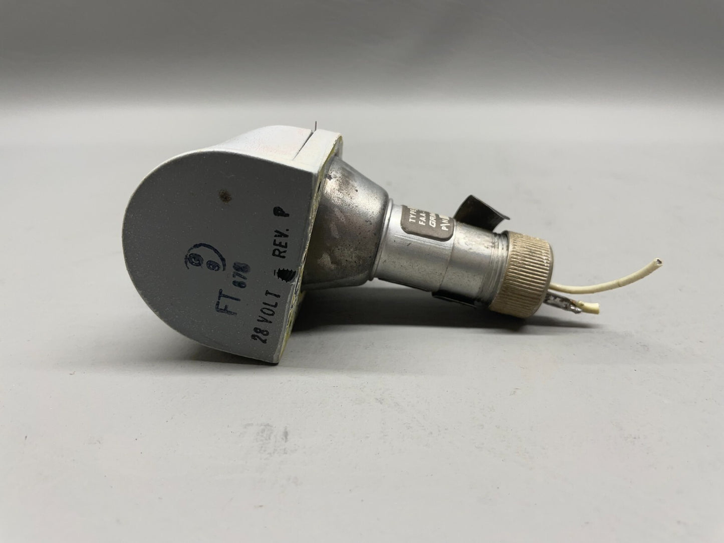 Cessna Position Light Assy P/N A-1815A-G-7512