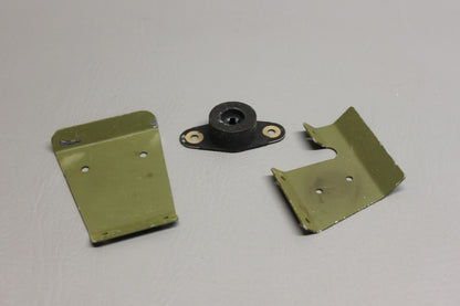 0453003-12 Cessna Cowl Mount