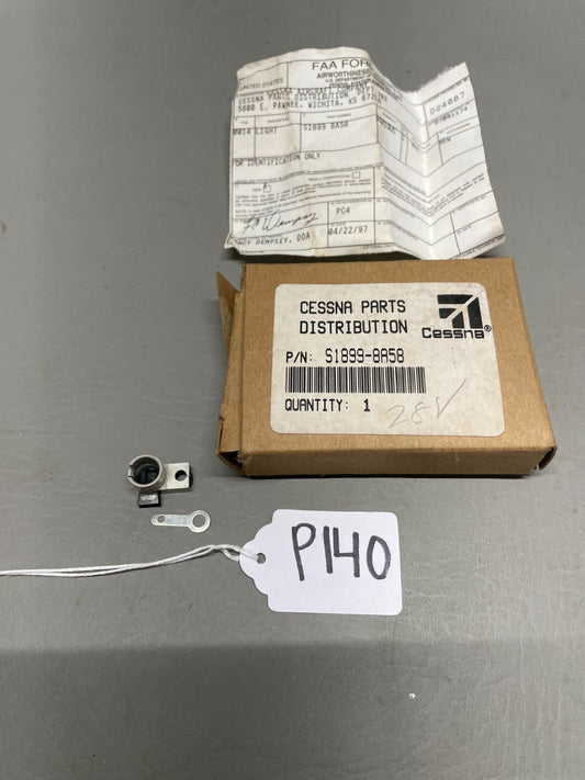 Cessna Light Assy P/N S1899-8A58 (NEW)