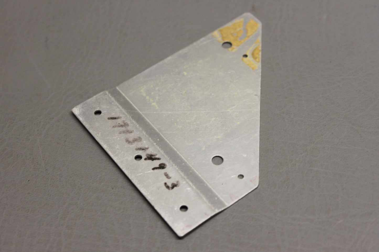 1713149-3 Cessna Nose Gear Support Gusset