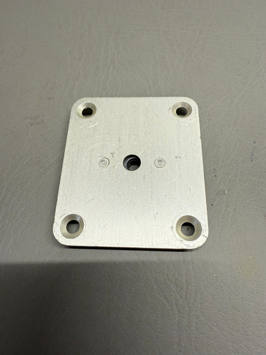 32884-003 Piper Plate Assy