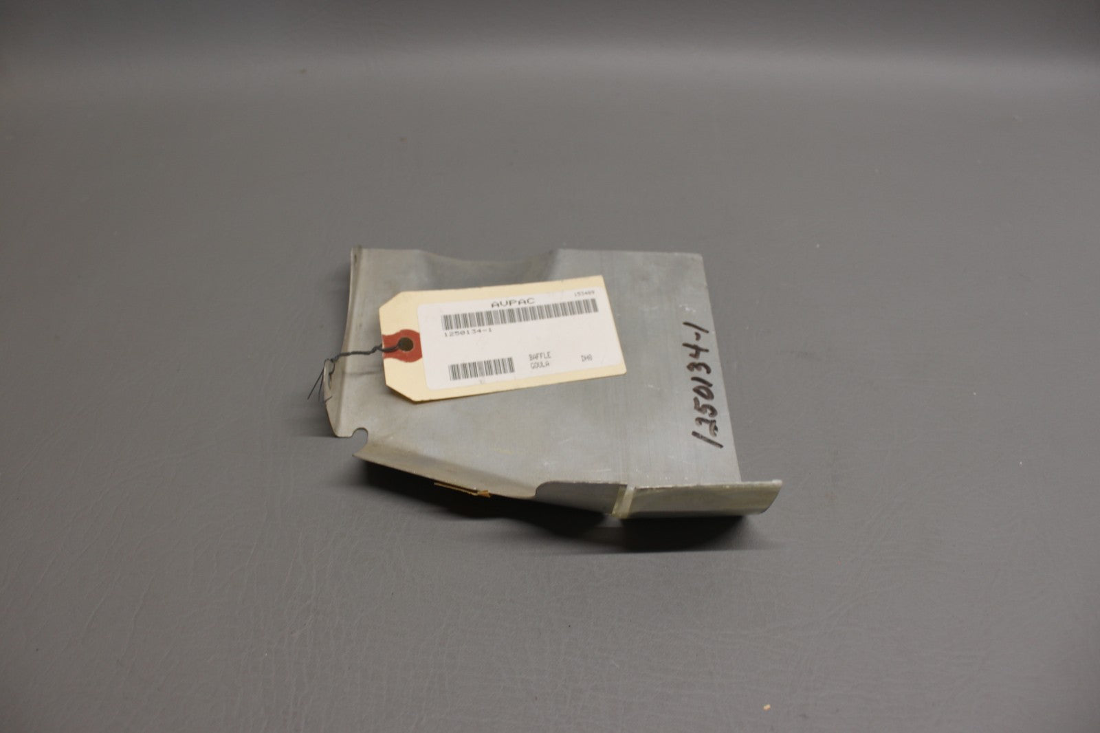 1250134-1 Cessna 210 Cylinder Baffle