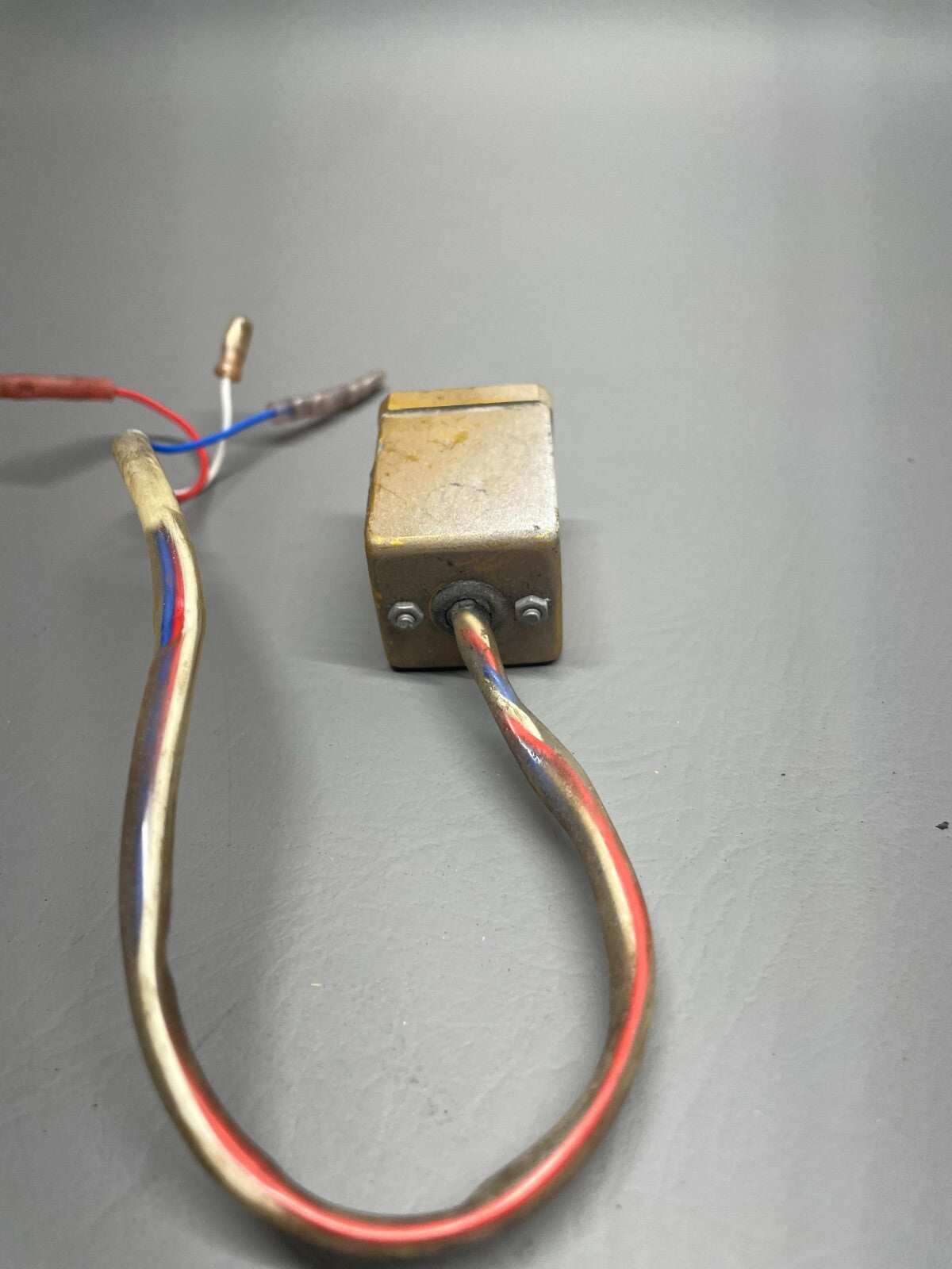 VEP Pressure Switch Assy P/N 101-389004-3, 673-1