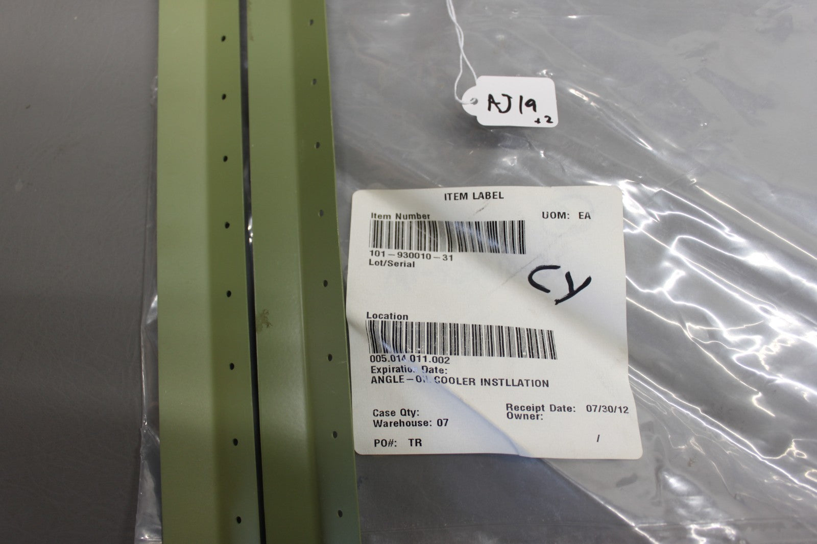 101-930010-31 Beechcraft King Air ANGLE- OIL COOLER INSTLLATION