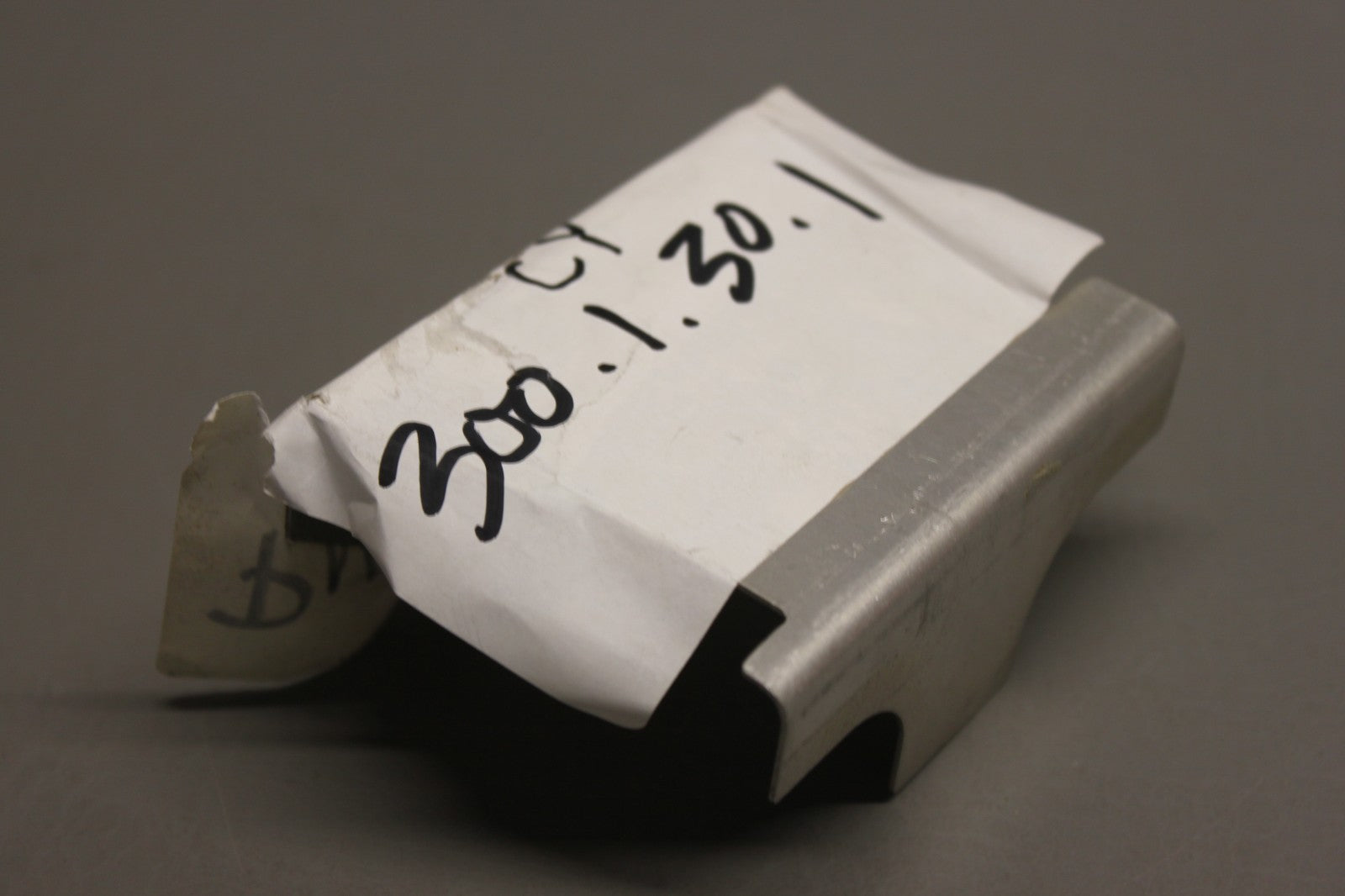 0555175-1 Cessna 172 Inner Cylinder Baffle