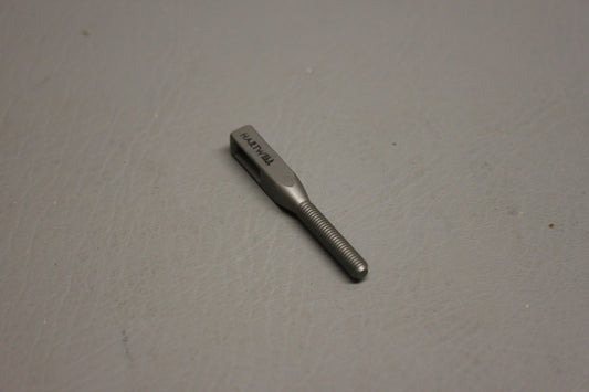 453-195 Piper Cowling Eye Bolt