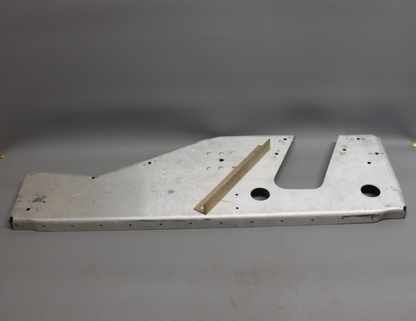 0413394-4 Cessna Bulkhead