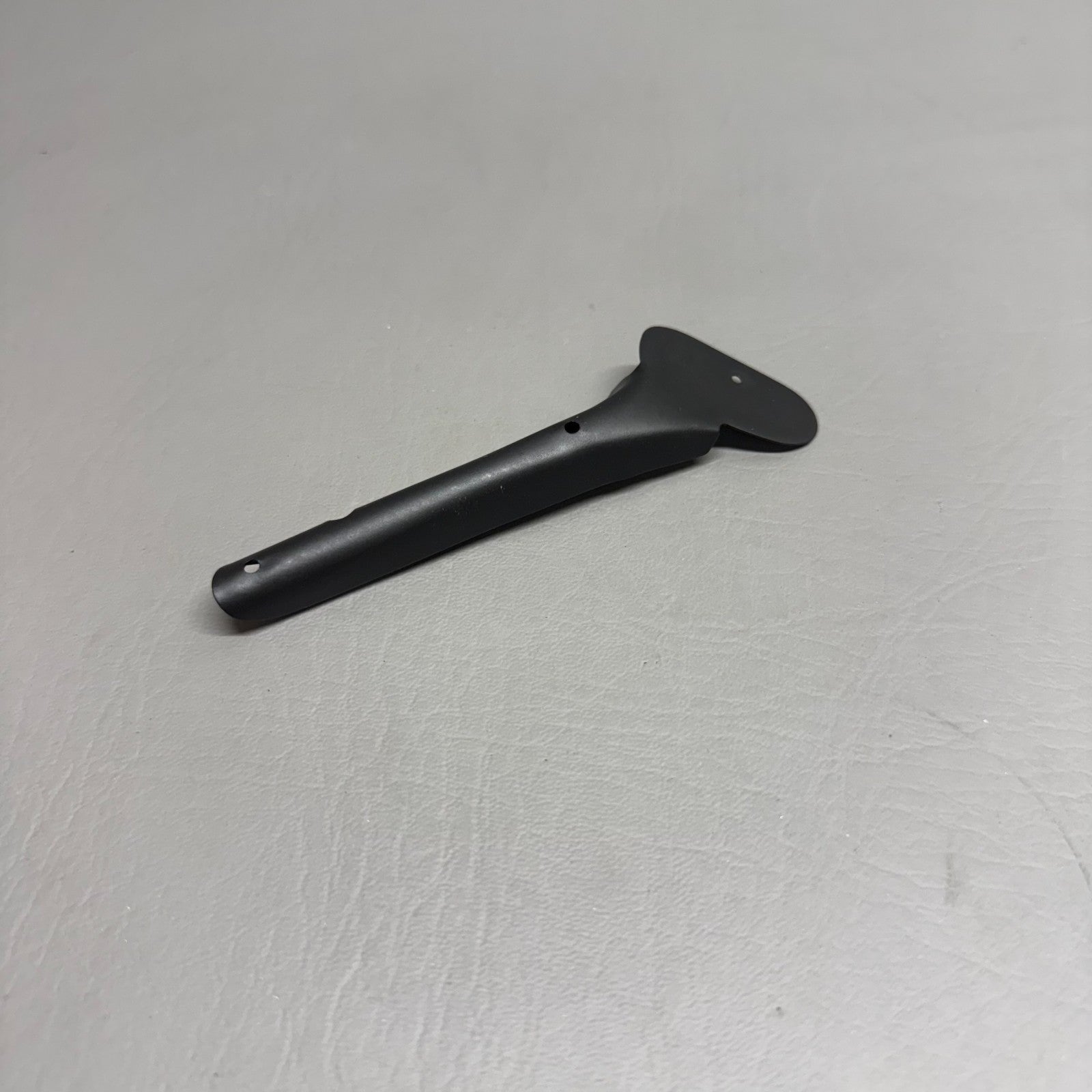 68829-000 Piper Cover