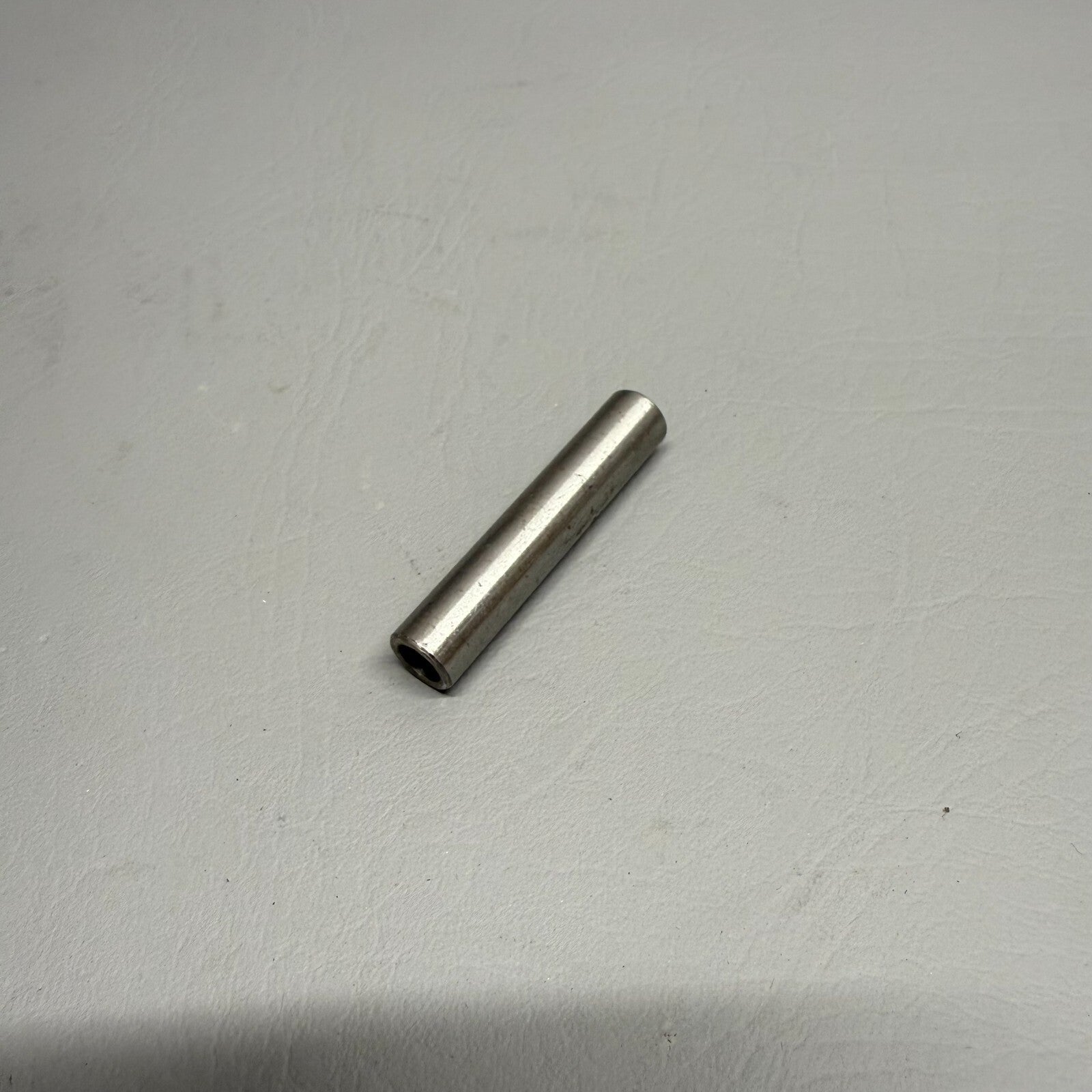 Piper PA-38 Bushing P/N 95061-184