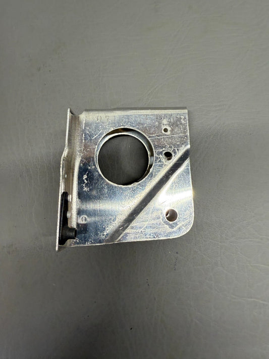 0713663-2 Cessna Elevator Bracket Pulley Left Hand Assy