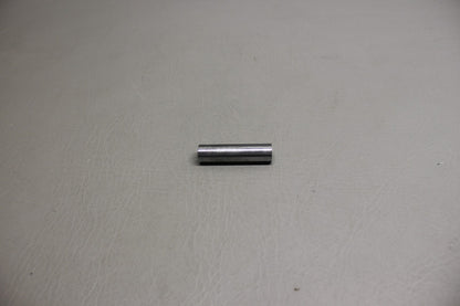 0841004-7 Cessna Spacer