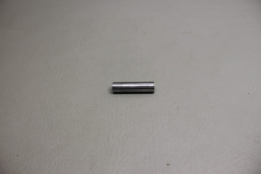 0841004-7 Cessna Spacer