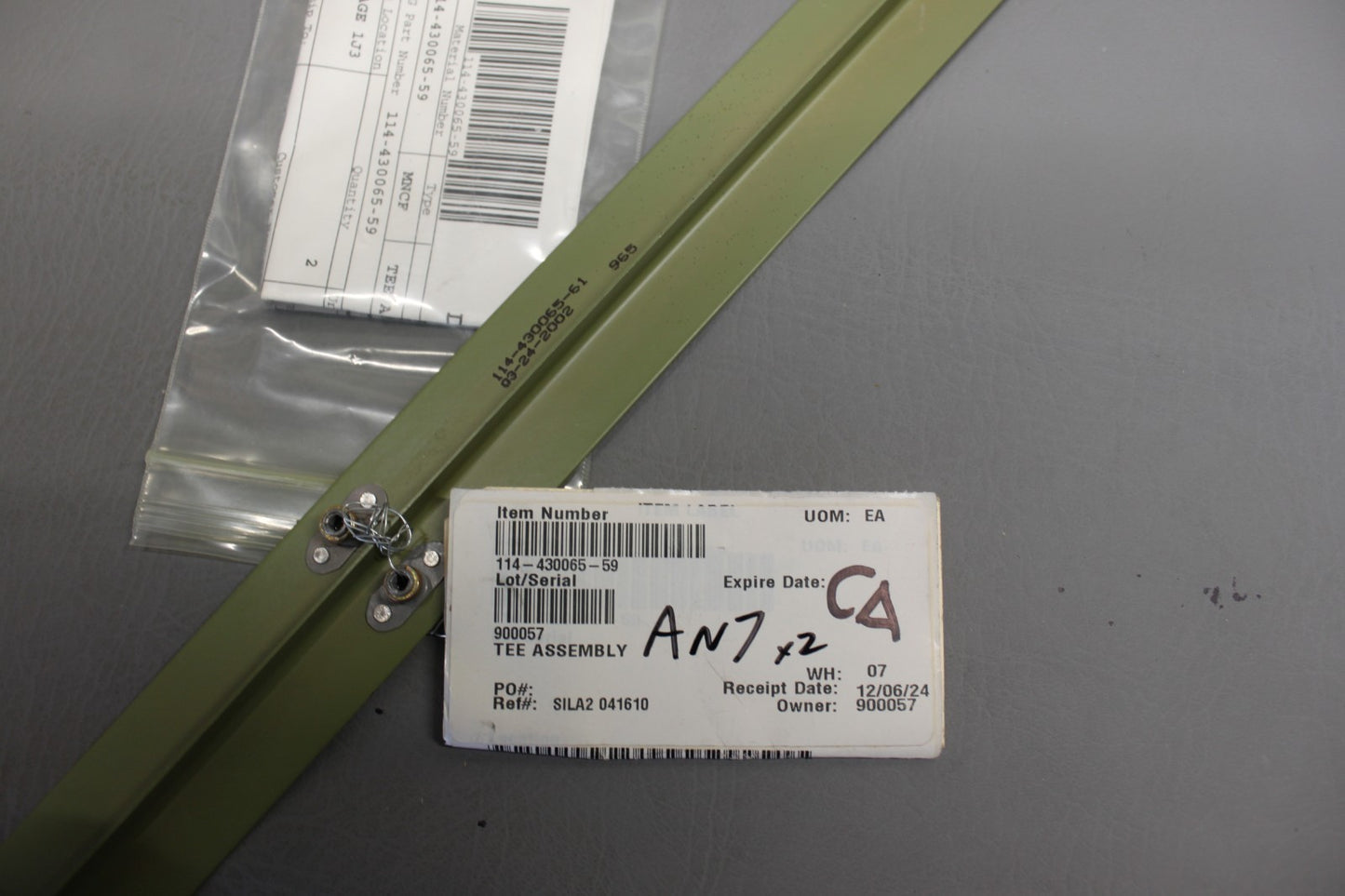 114-430065-59 Beechcraft Cabin Floorboard Tee