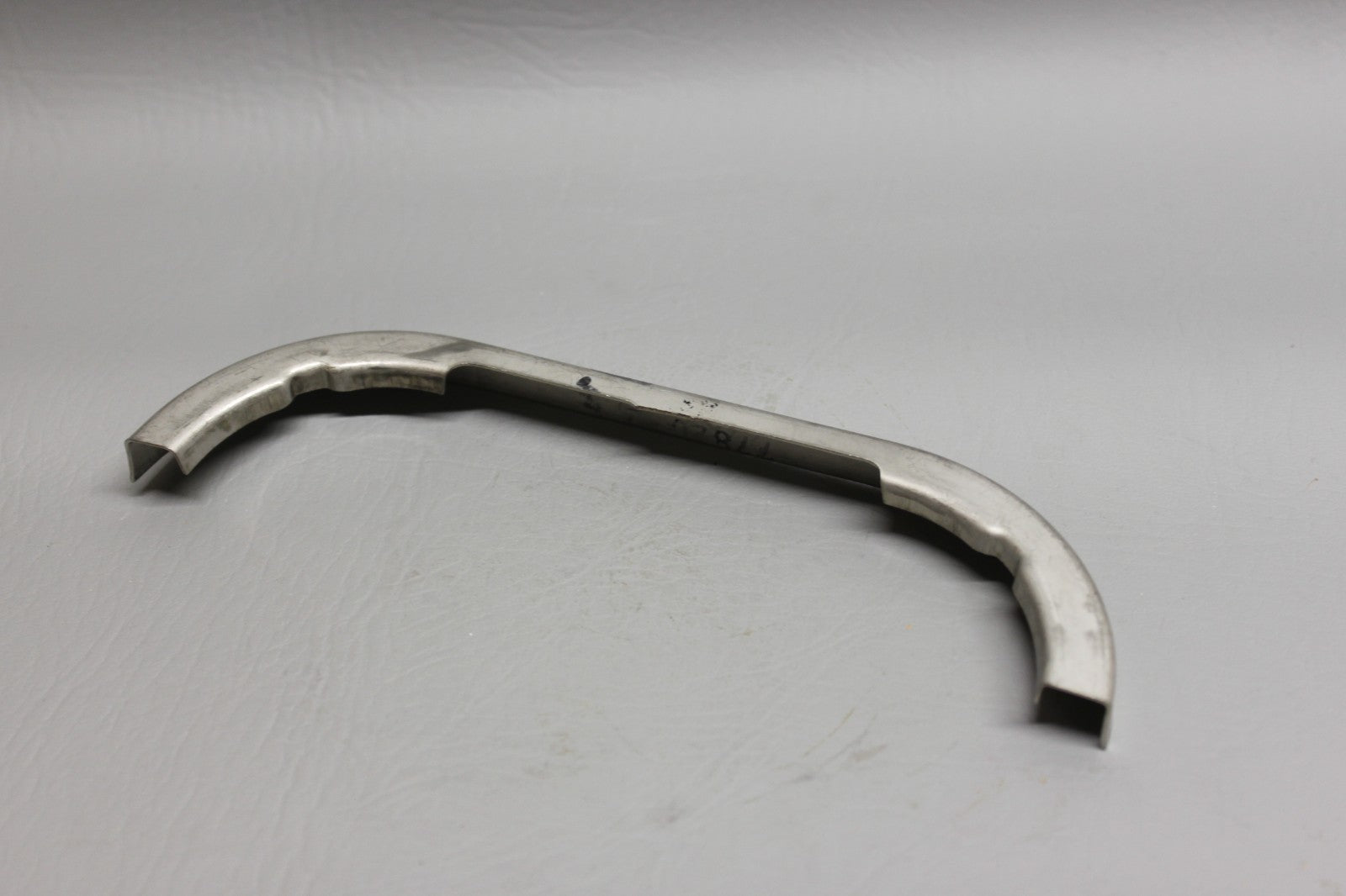 77820-002 Piper Baffle