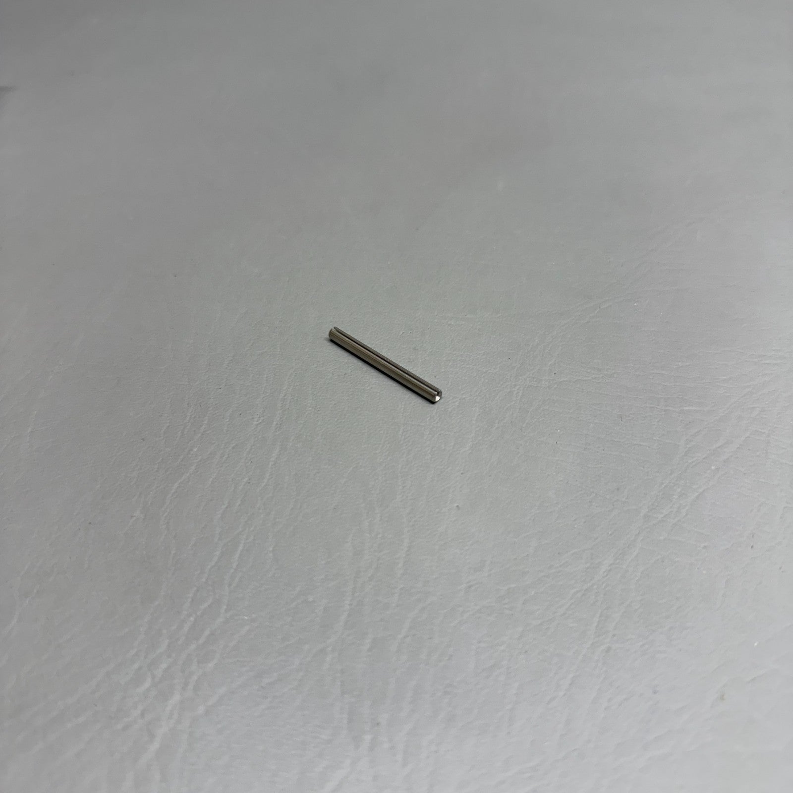 757-236 Piper Pin