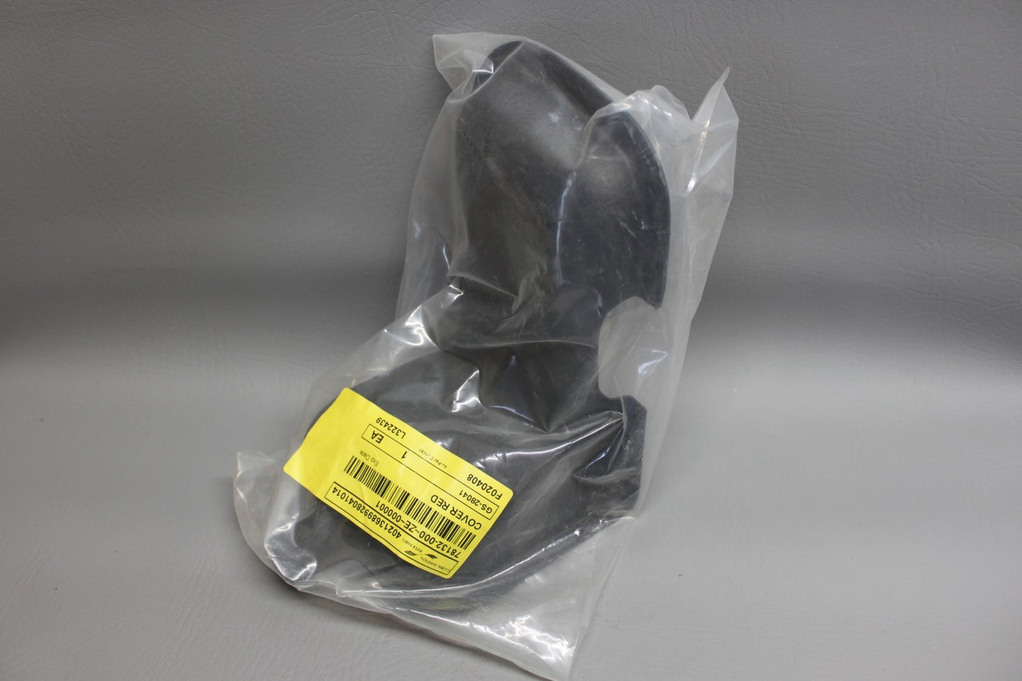 78132-000 Piper Cover Assy With 8130