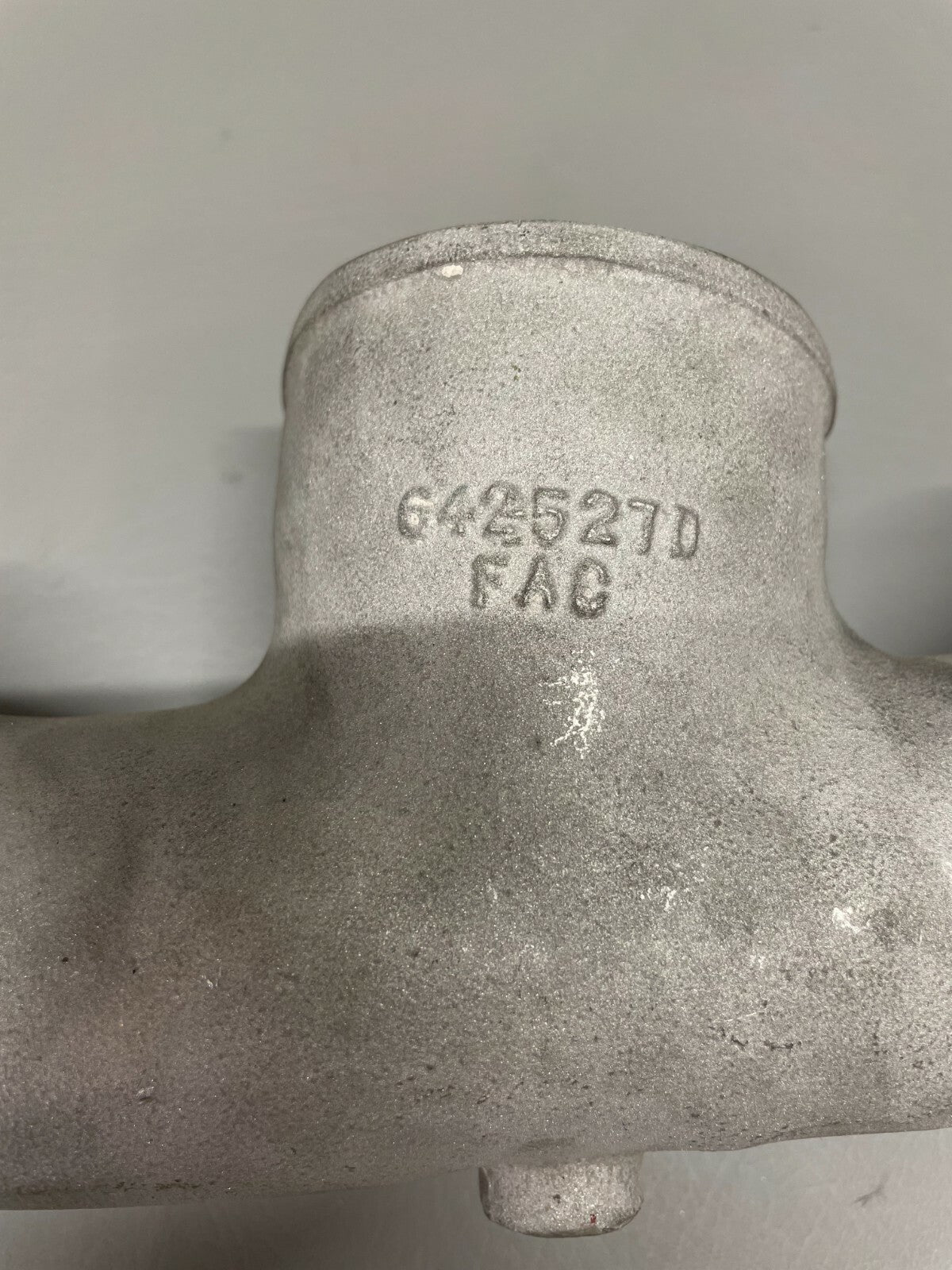  Continental TSIO-520-VB5F Induction Air Manifold P/N 642527 CAST # 642527D 