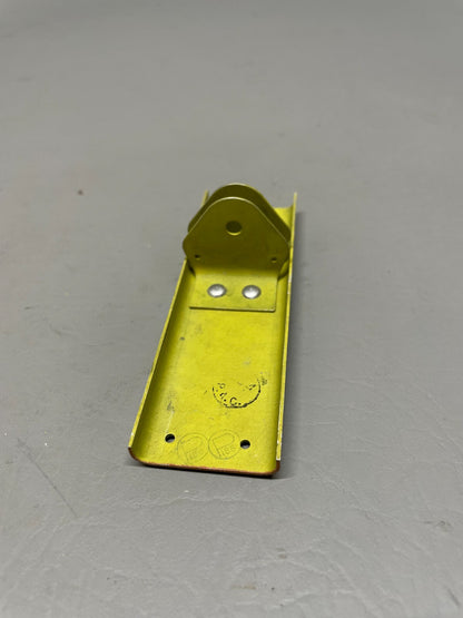 Piper Support Assy P/N 26111-002