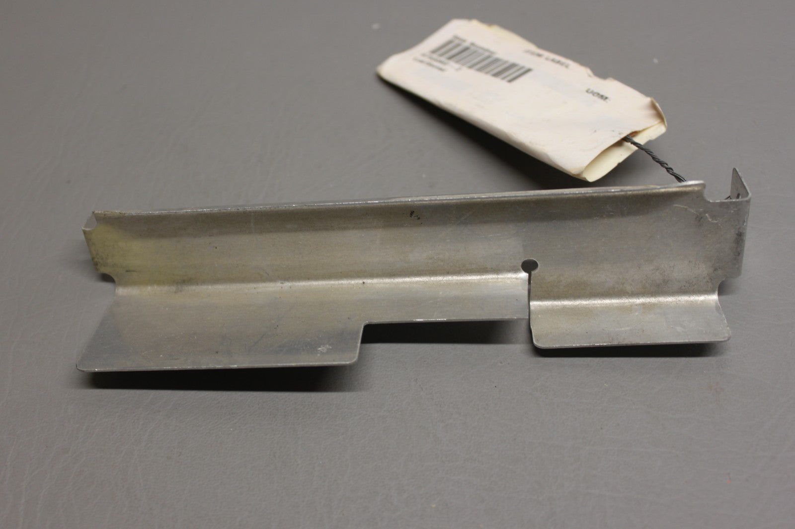 0755002-2 Cessna Baffle