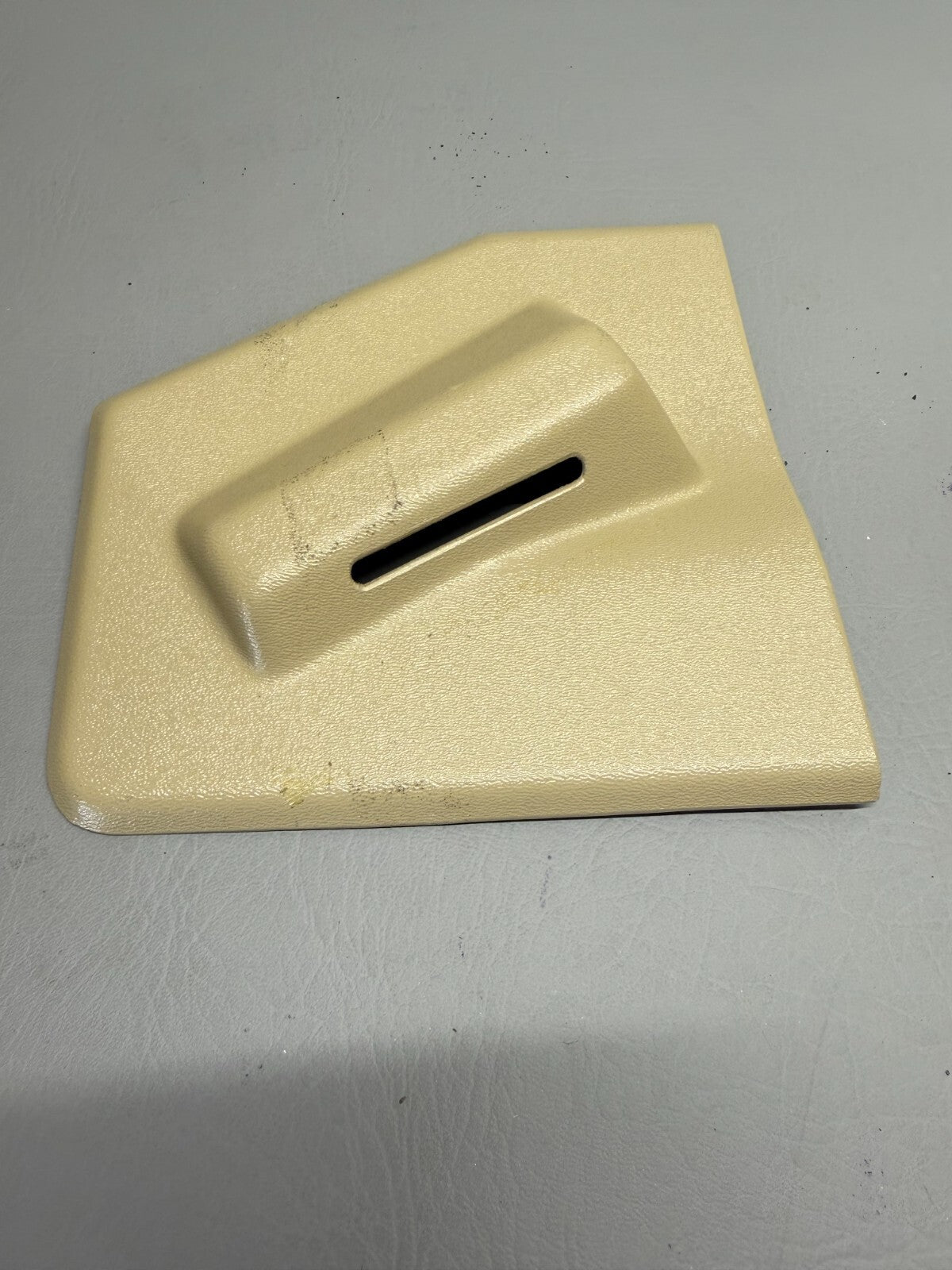 65764-008 Piper Inertia Reel Cover LH Tan