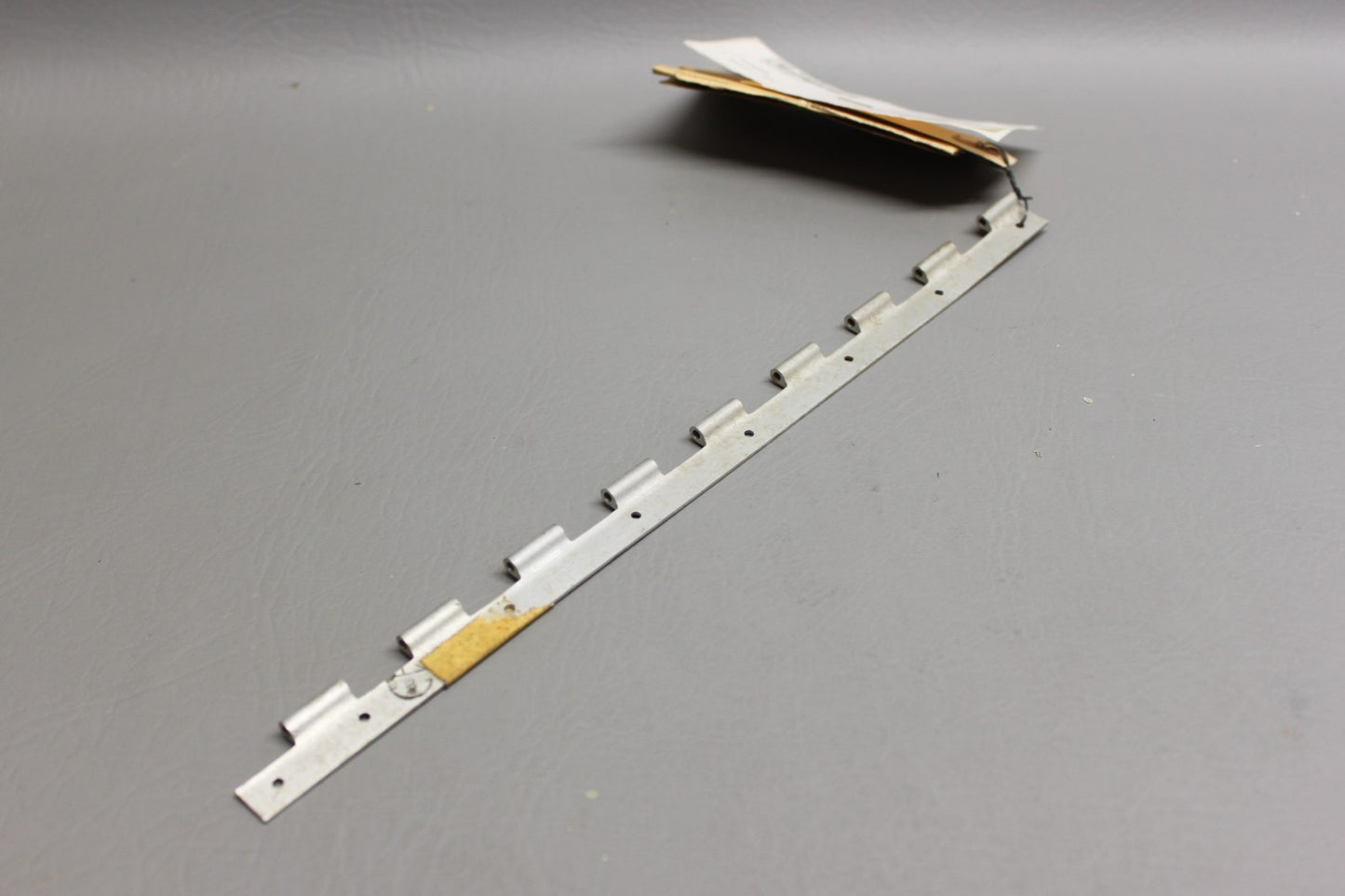 0811725-7 Cessna Hinge Half
