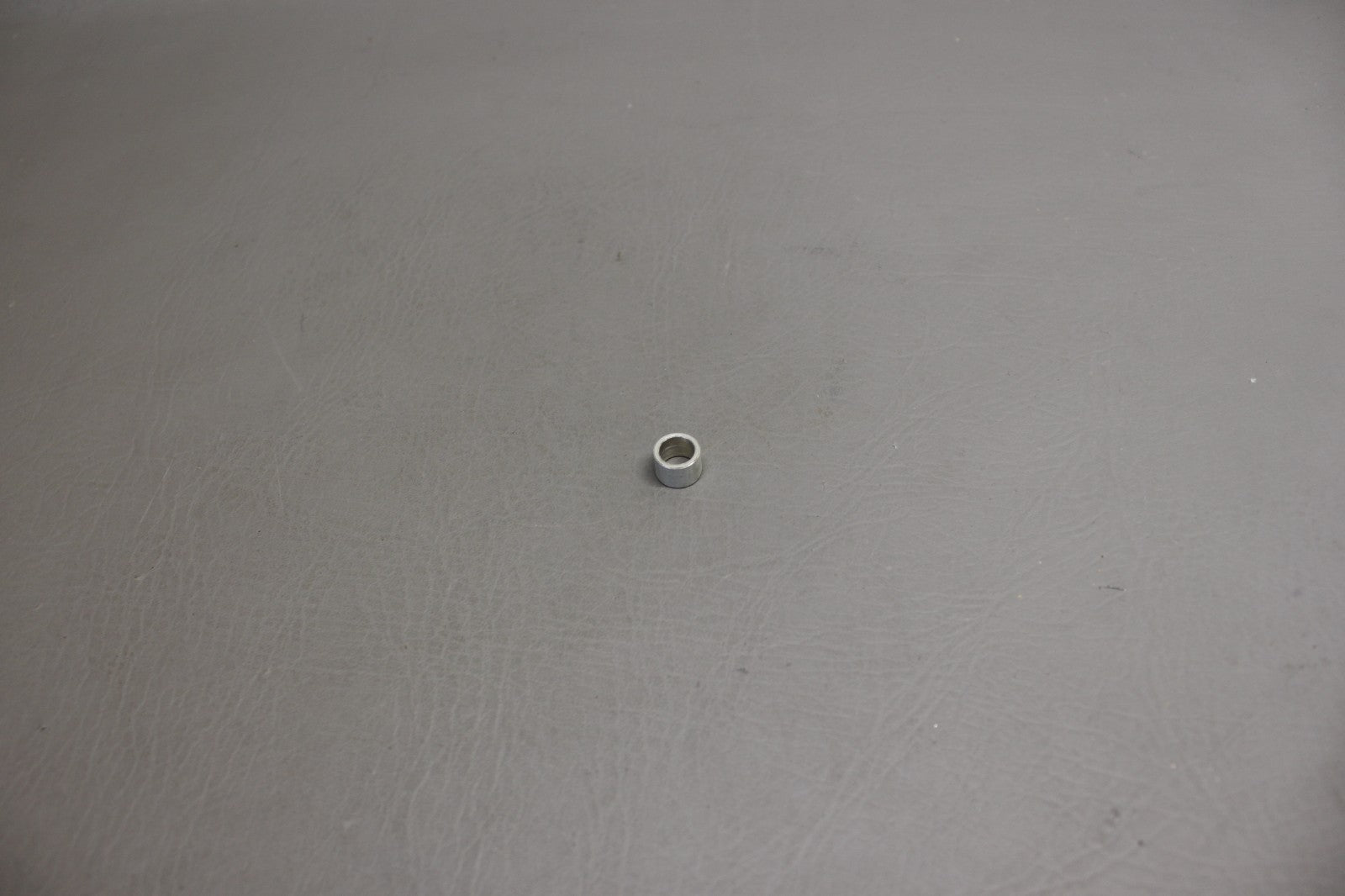 0712500-7 Cessna Jack Screw Collar