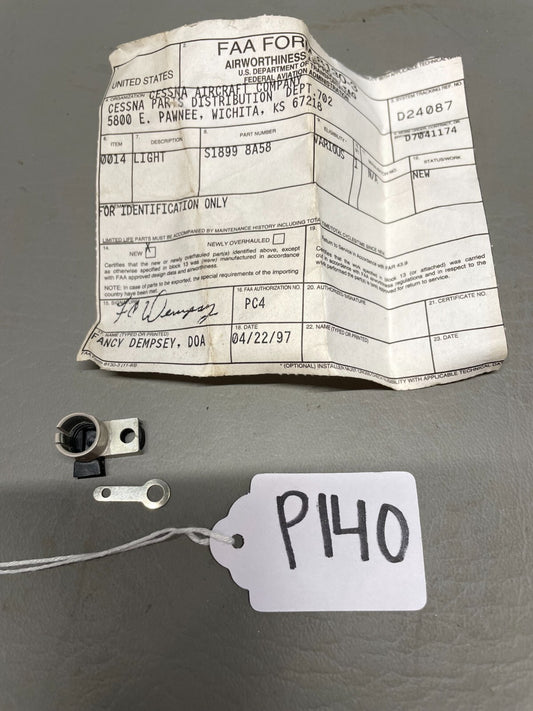 Cessna Light Assy P/N S1899-8A58 (NEW)