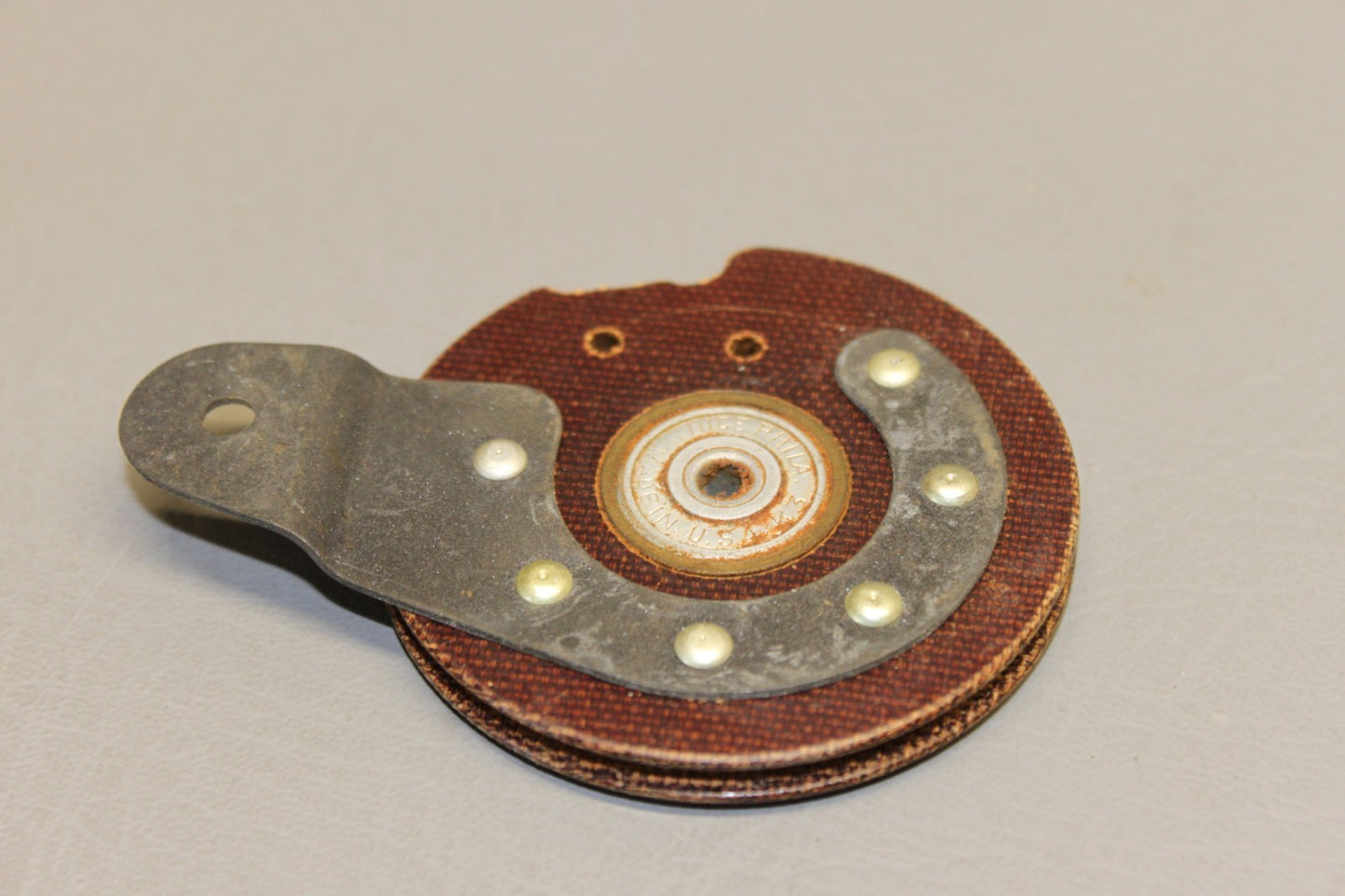 0742020-1 Cessna Rudder Return LH Pulley Assy