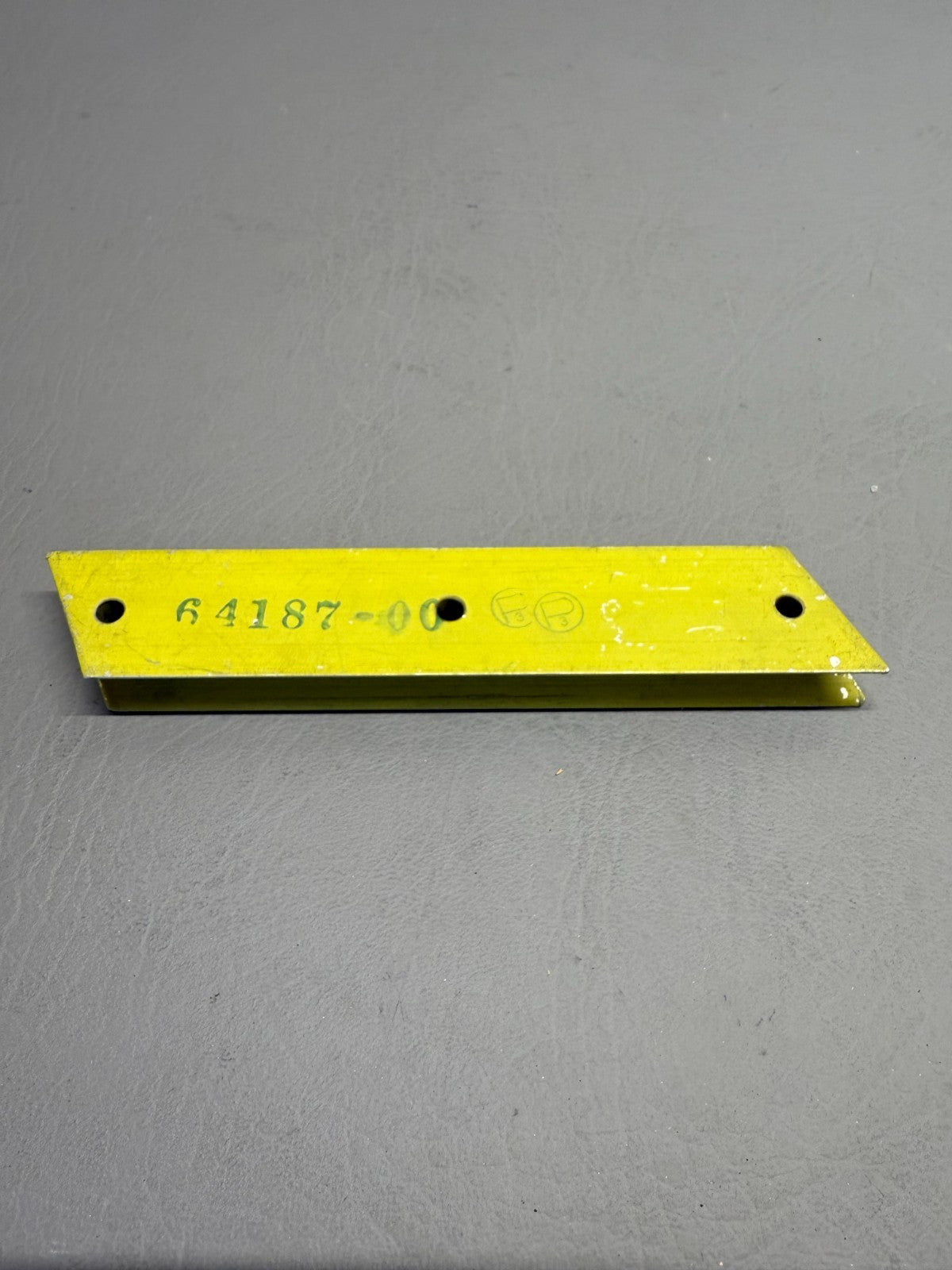 64187-000  Piper Filler