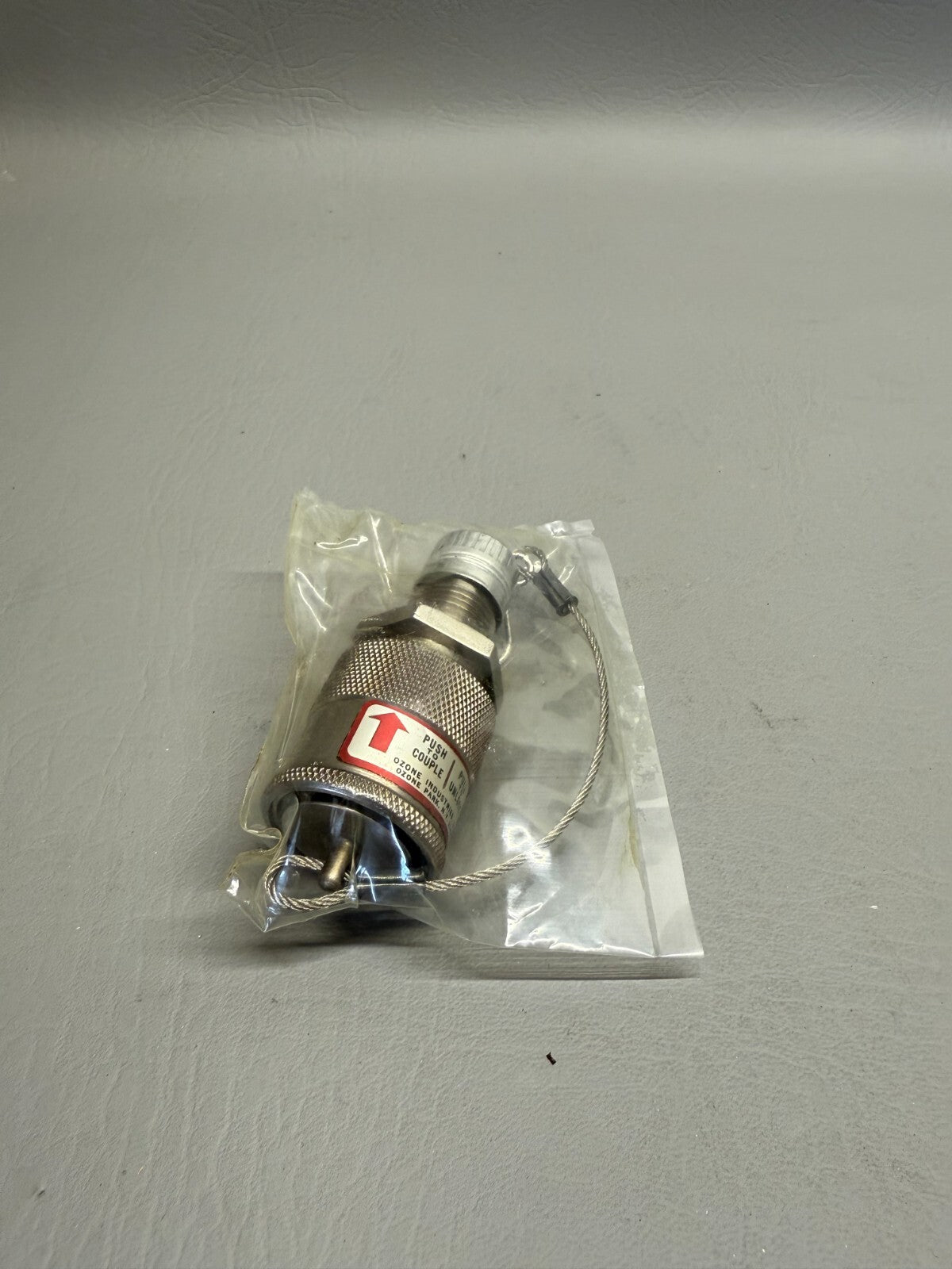 Cessna Nipple Assy P/N 9914118-4