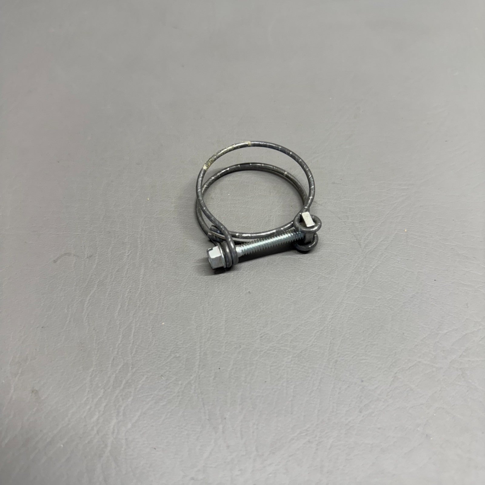 554-817 Piper Clamp