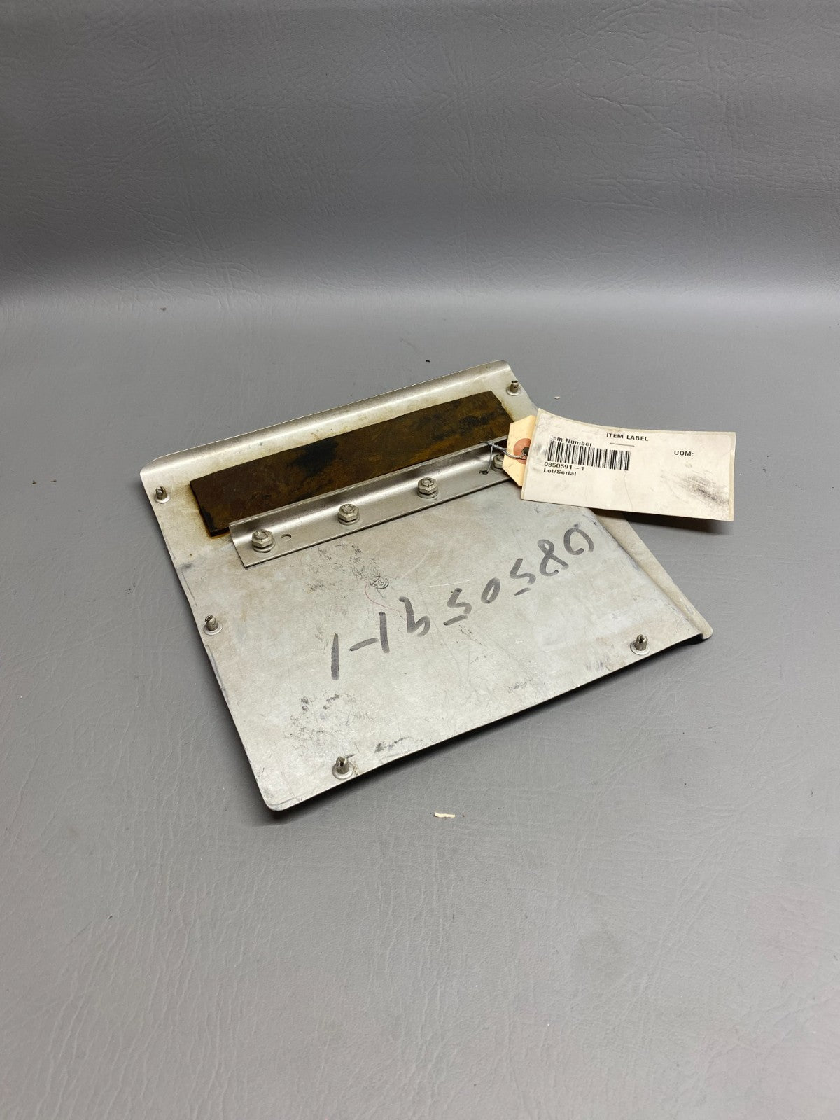 0850591-1 Cessna Airbox Cover Plate Assy