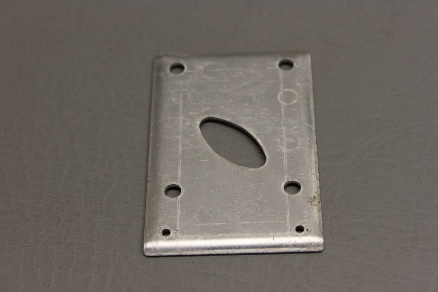 0700072-4 Cessna Plate