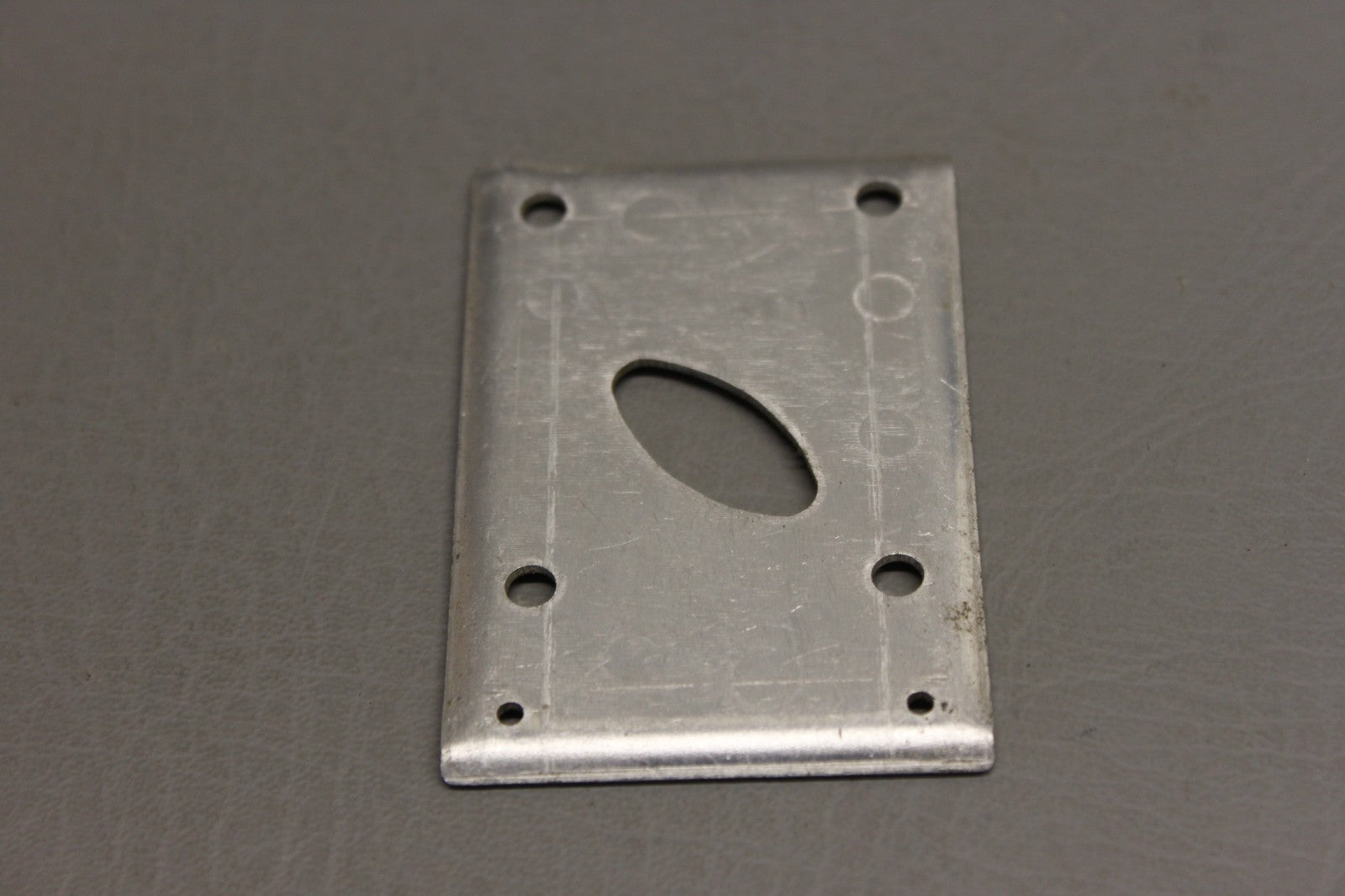 0700072-4 Cessna Plate
