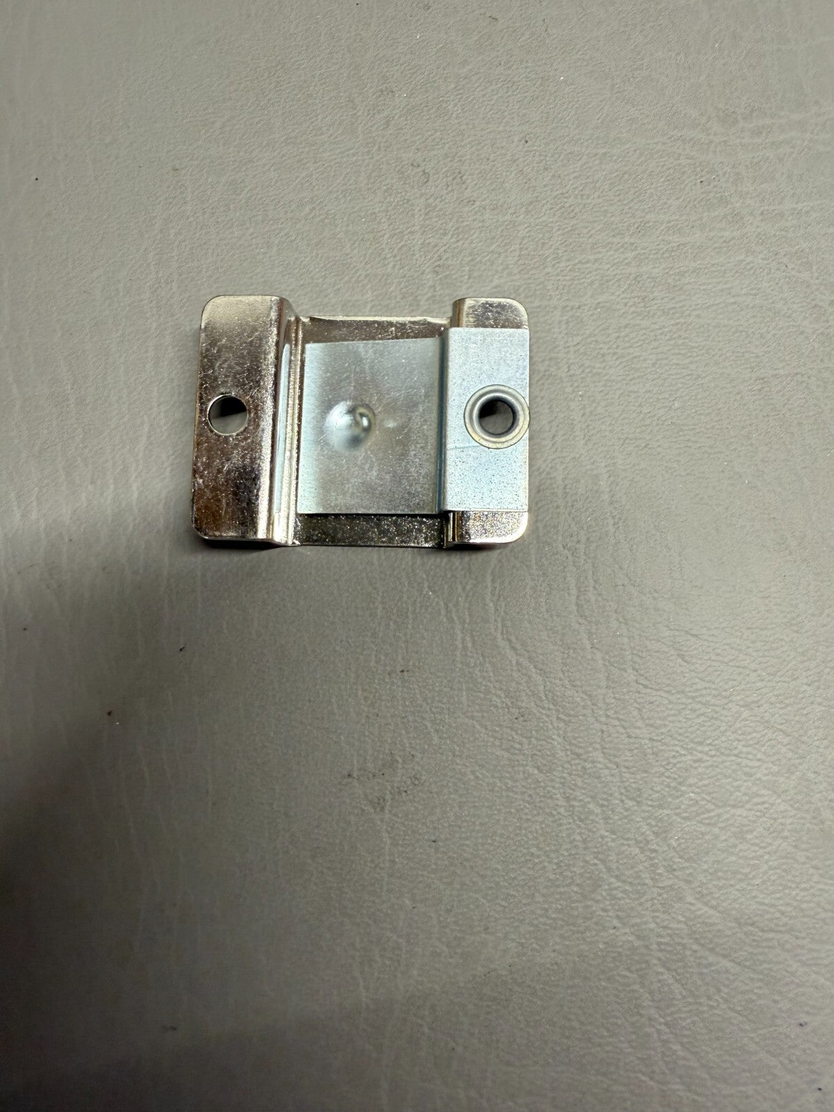 453-445 Piper Bracket
