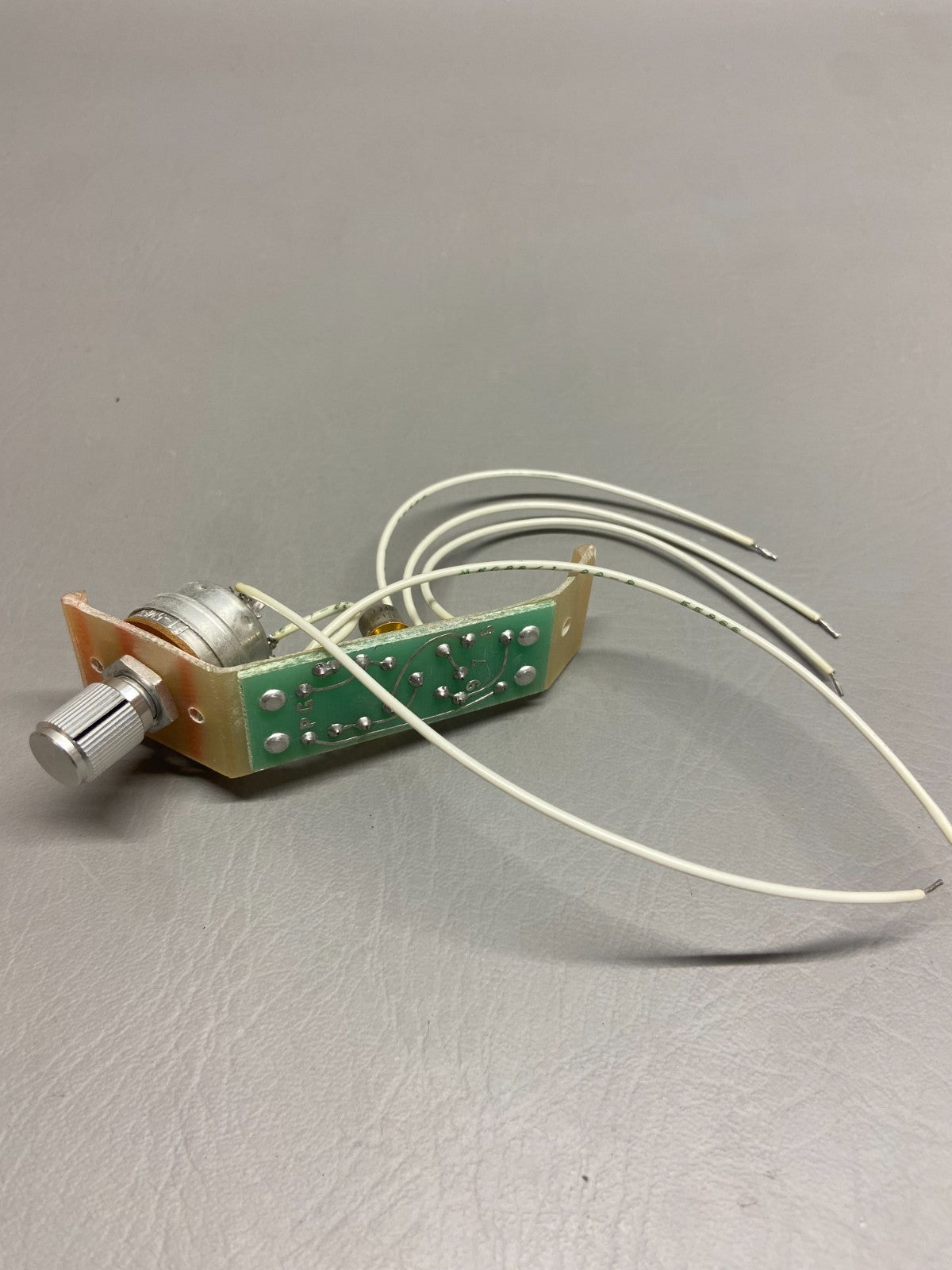 584-178 Piper Relay