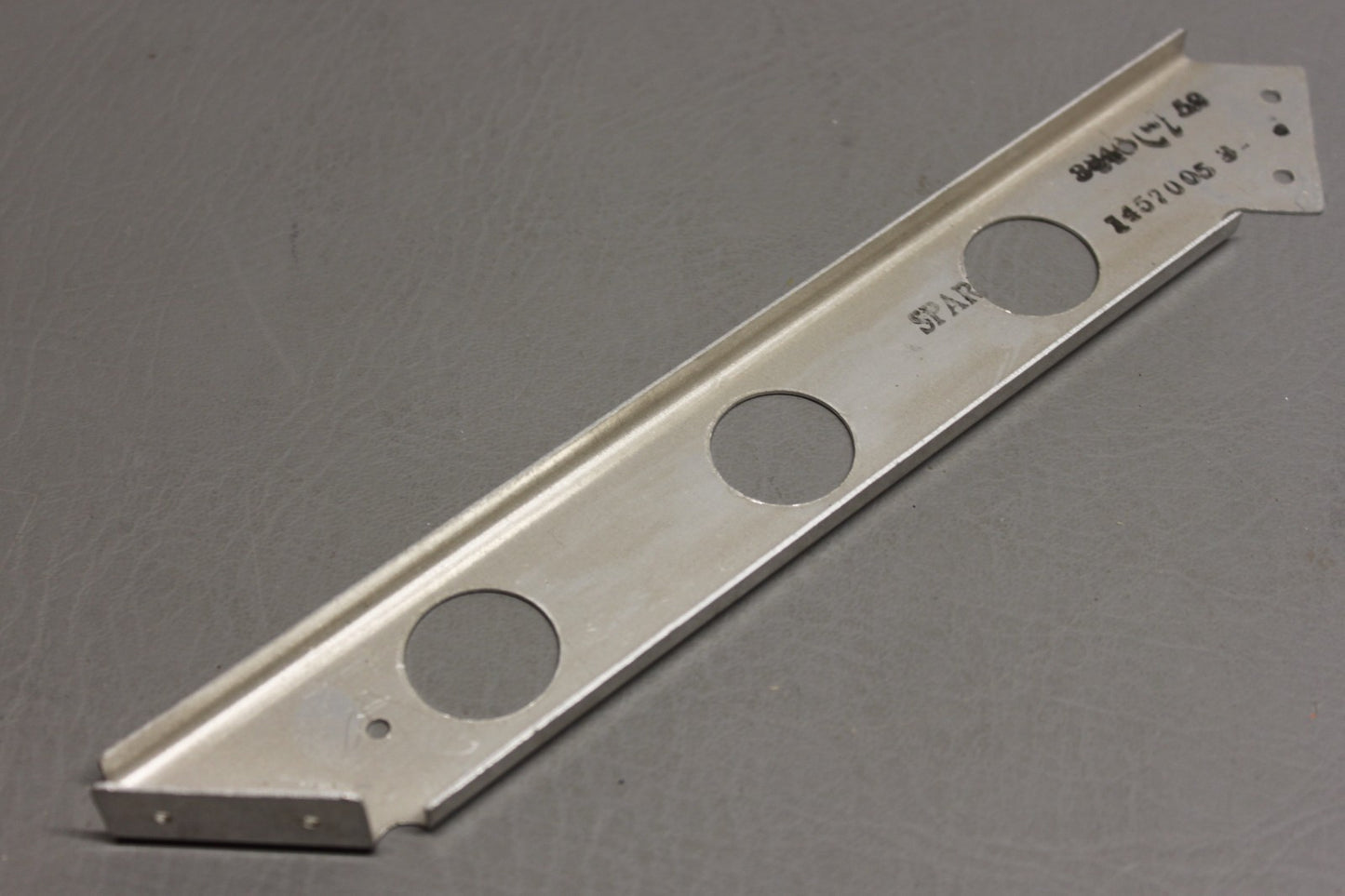 1457005-3 Cessna Baffle Bracket Support