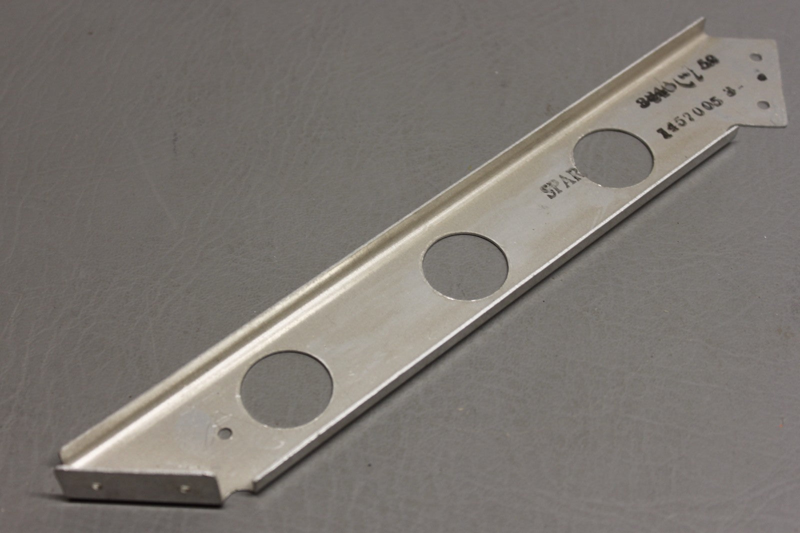 1457005-3 Cessna Baffle Bracket Support