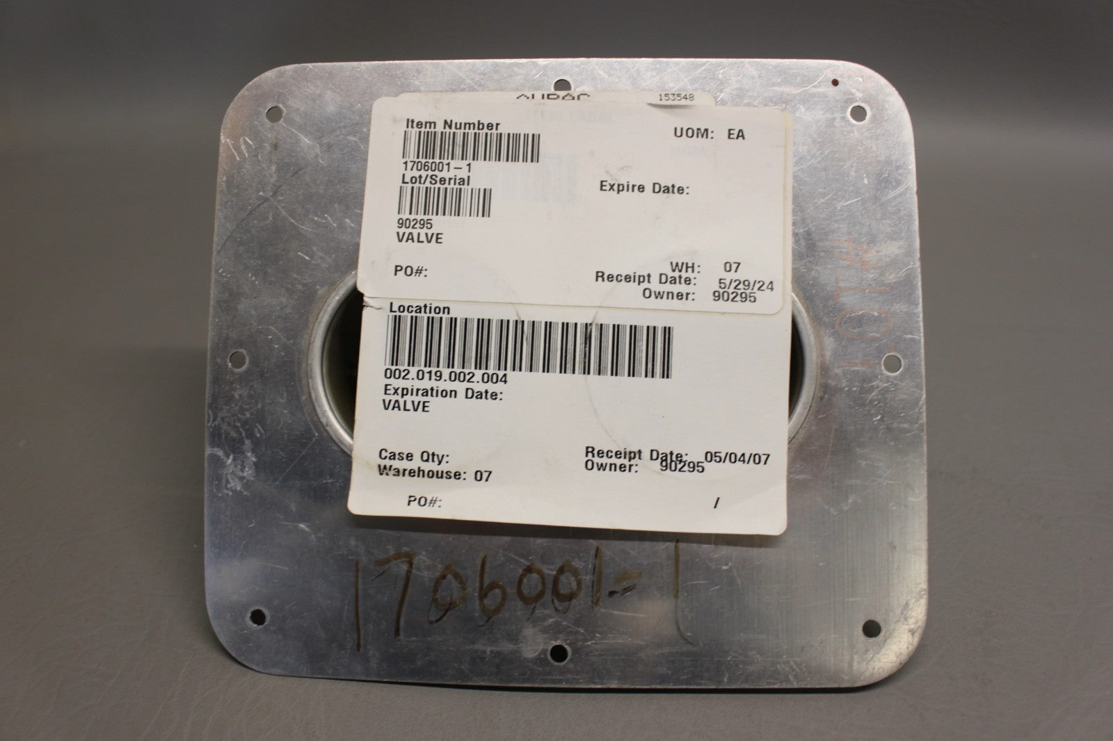 1706001-1 Cessna Air Valve Assy RH