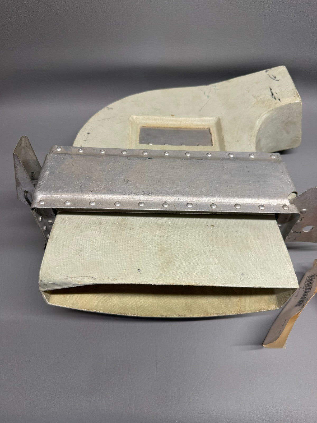 0850440-2 Cessna Air Induction Assembly