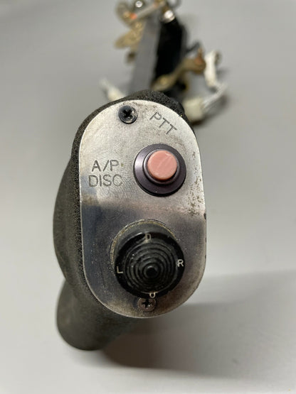 Cirrus SR22 Control Yoke Assy RH