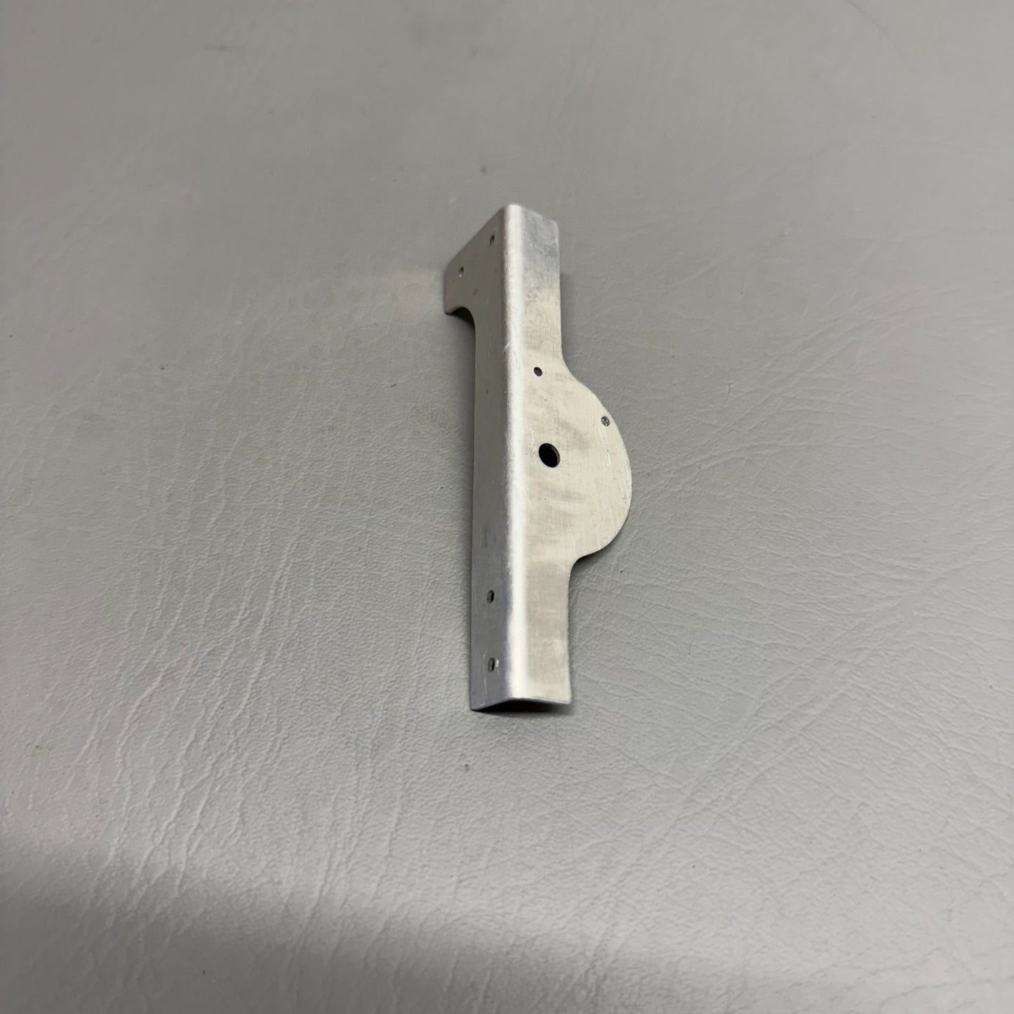 12222010-2 Cessna Bracket