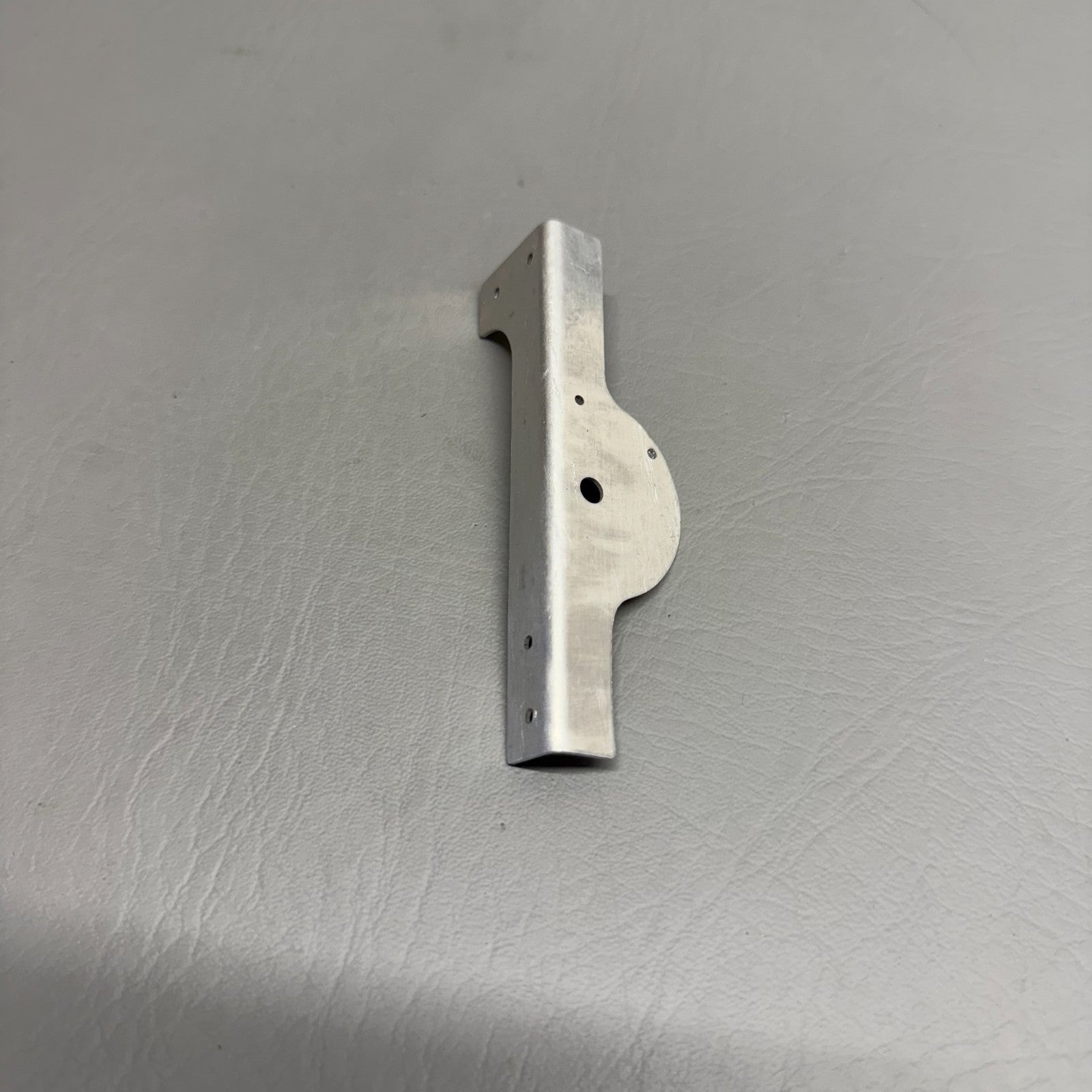 12222010-2 Cessna Bracket